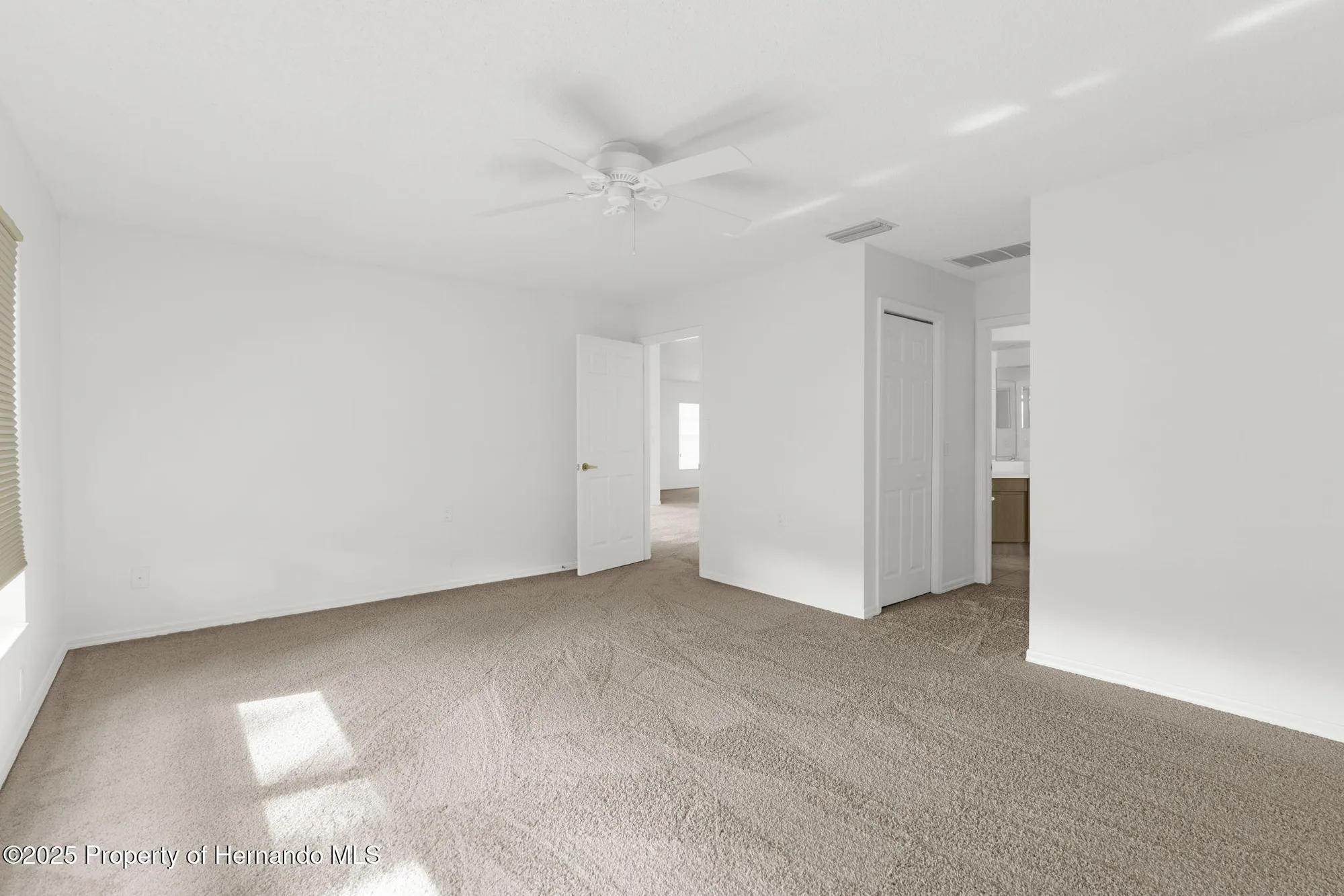 Property Slideshow image 13 of 31 | 7490 bridgewater ln, Spring Hill, FL, 34606