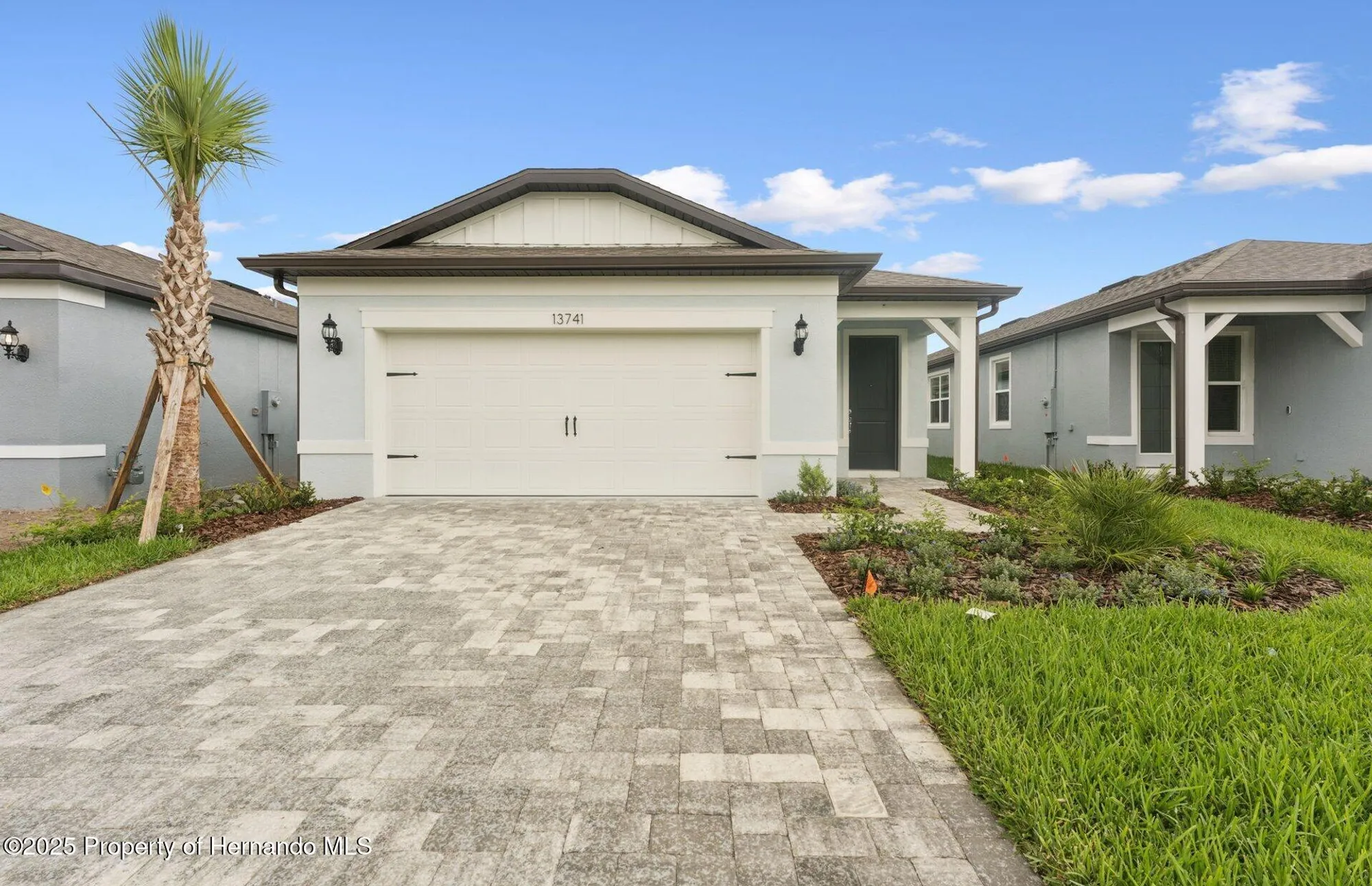 Property Slideshow image 1 of 31 | 13741 cyn rdg rd, Shady Hills, FL, 34610