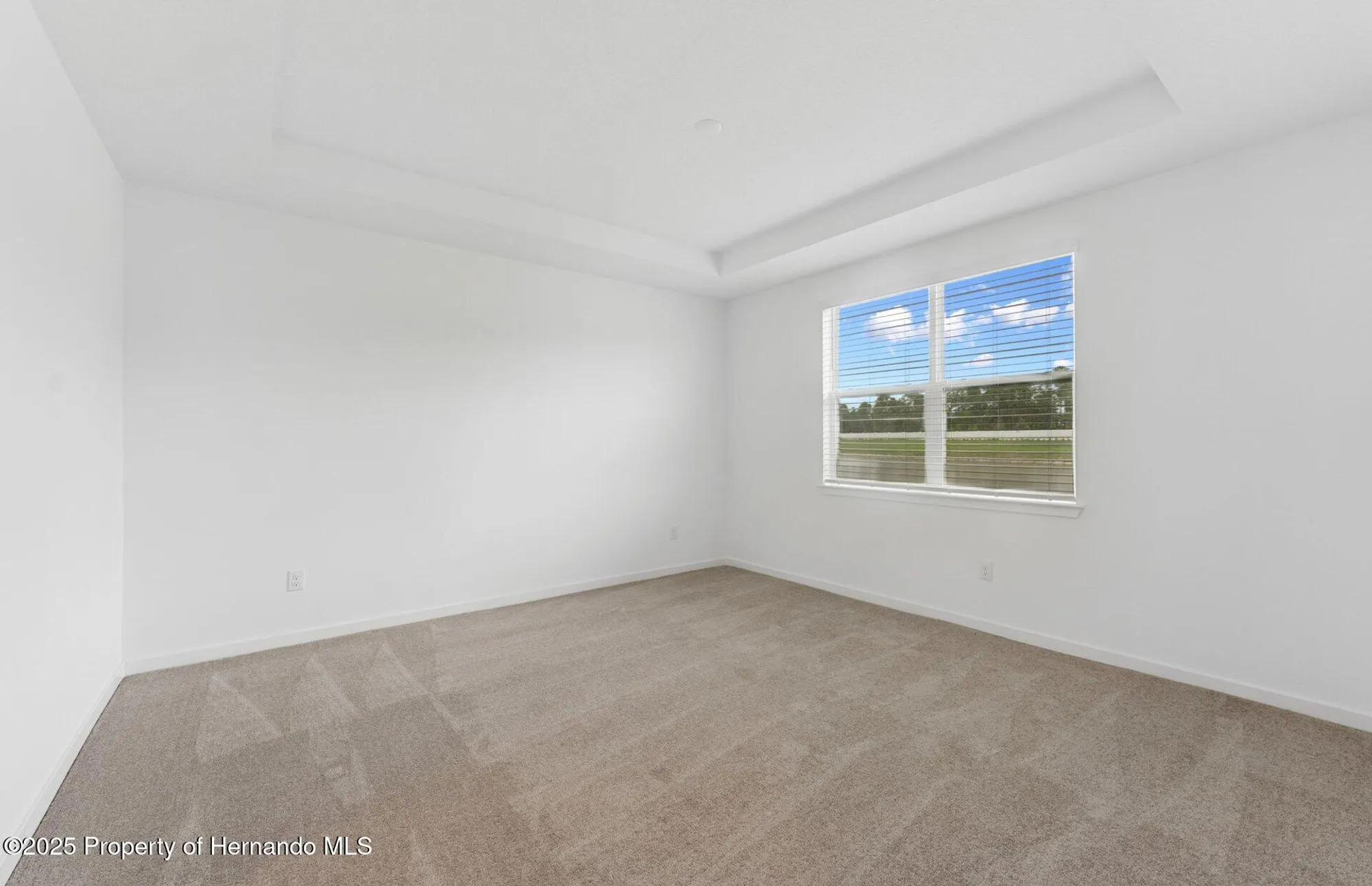 Property Slideshow image 6 of 31 | 13741 cyn rdg rd, Shady Hills, FL, 34610