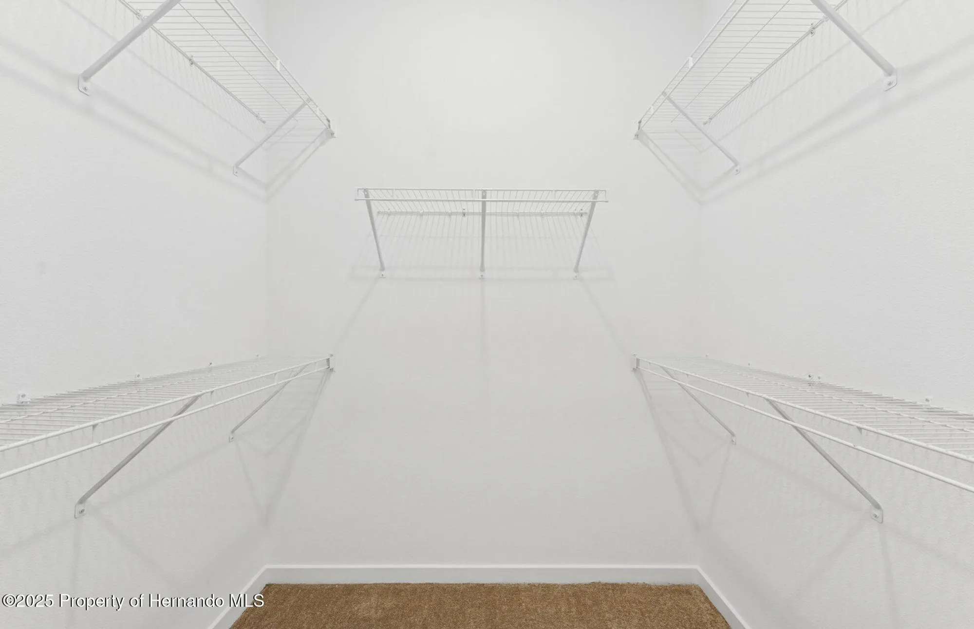 Property Slideshow image 8 of 31 | 13741 cyn rdg rd, Shady Hills, FL, 34610