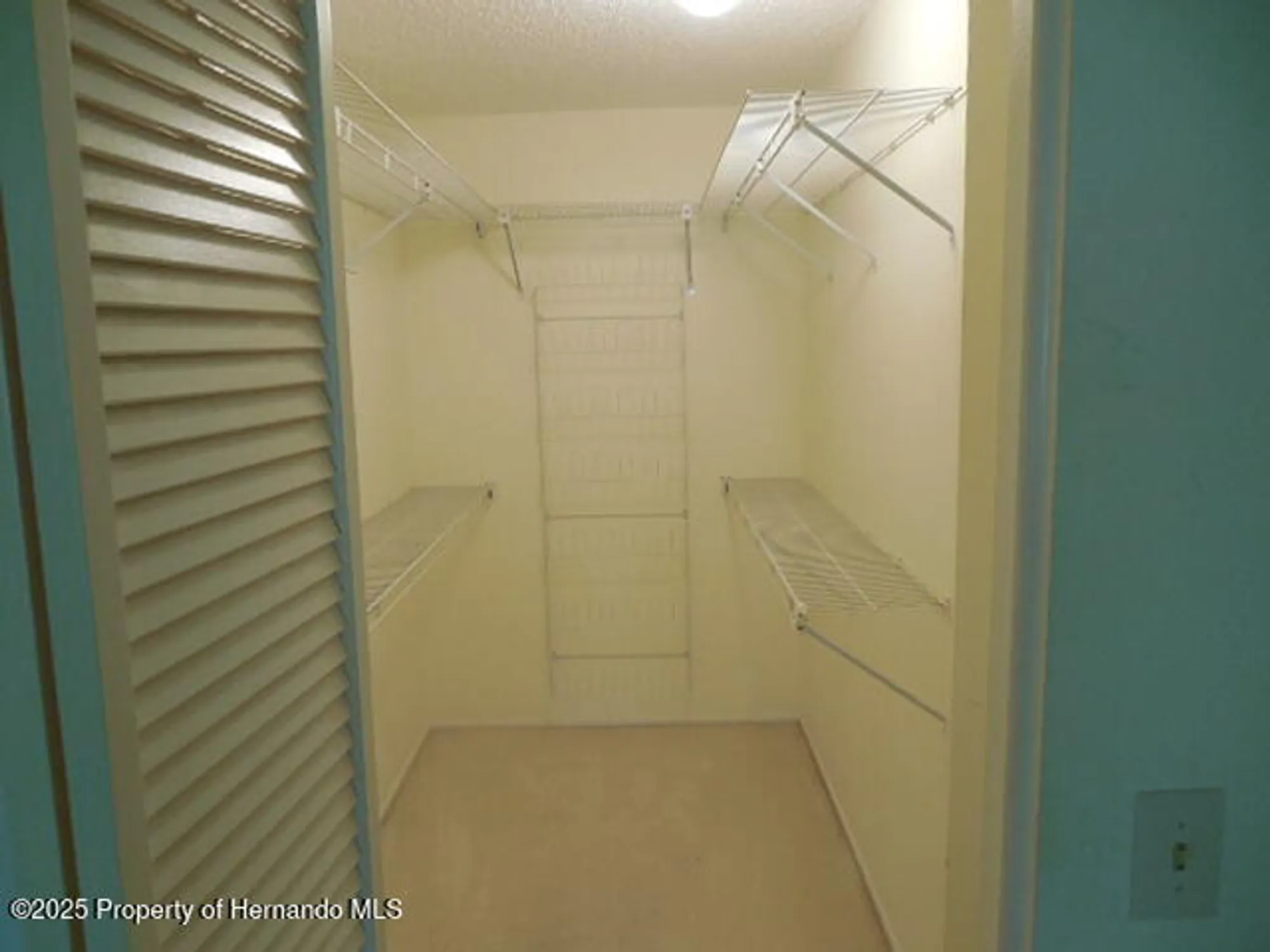 Property Slideshow image 17 of 33 | 7399 prince george ct, Spring Hill, FL, 34606