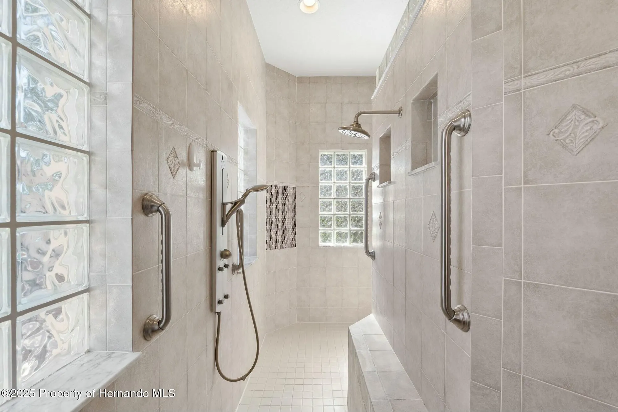 Property Slideshow image 40 of 121 | 5383 firethorn pt, Spring Hill, FL, 34609