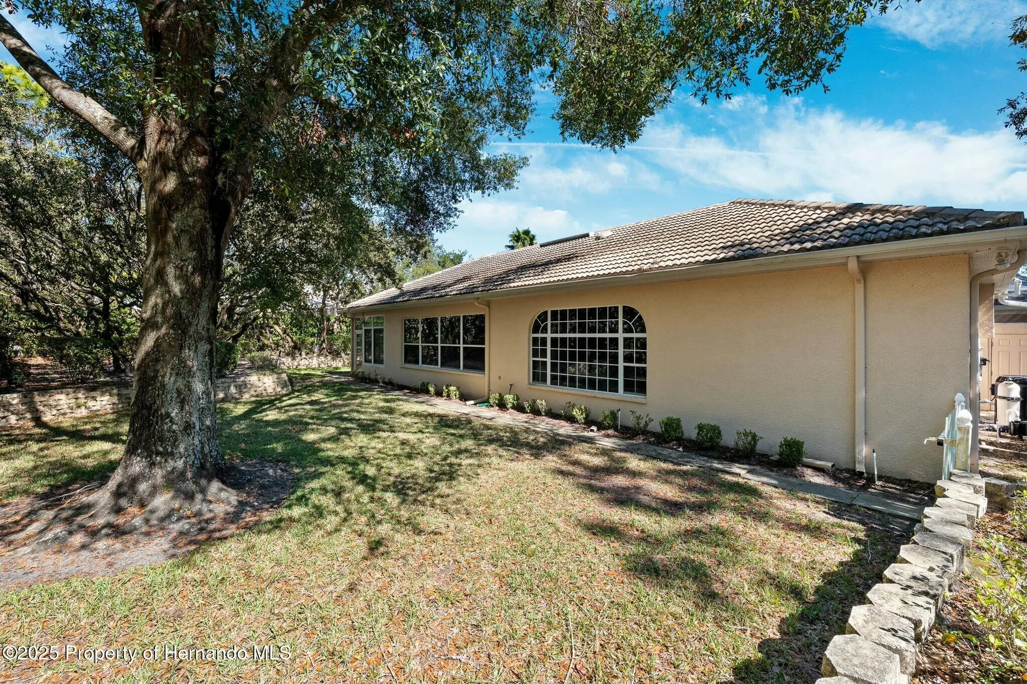 Property Slideshow image 67 of 121 | 5383 firethorn pt, Spring Hill, FL, 34609