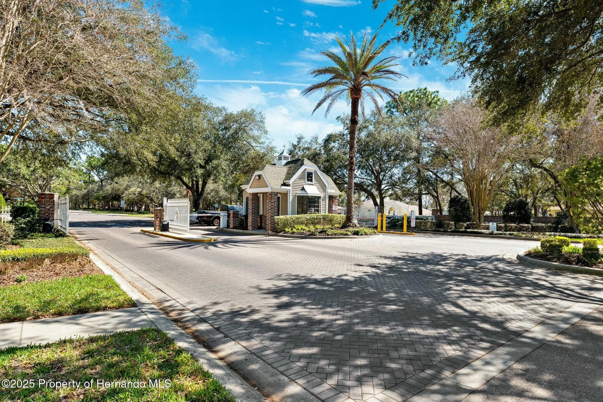 Property Slideshow image 77 of 121 | 5383 firethorn pt, Spring Hill, FL, 34609