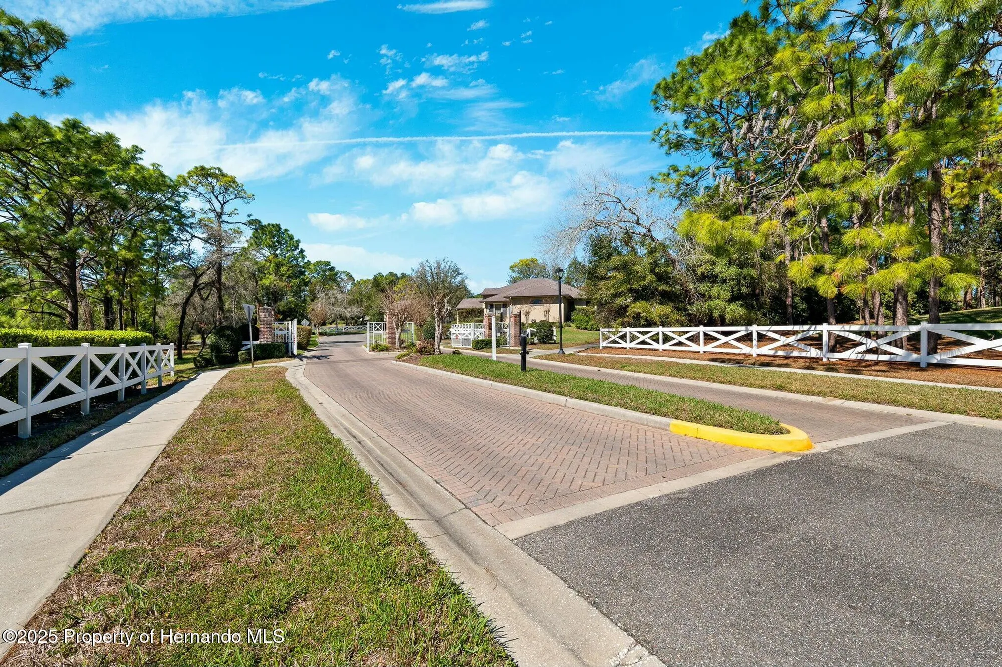 Property Slideshow image 78 of 121 | 5383 firethorn pt, Spring Hill, FL, 34609