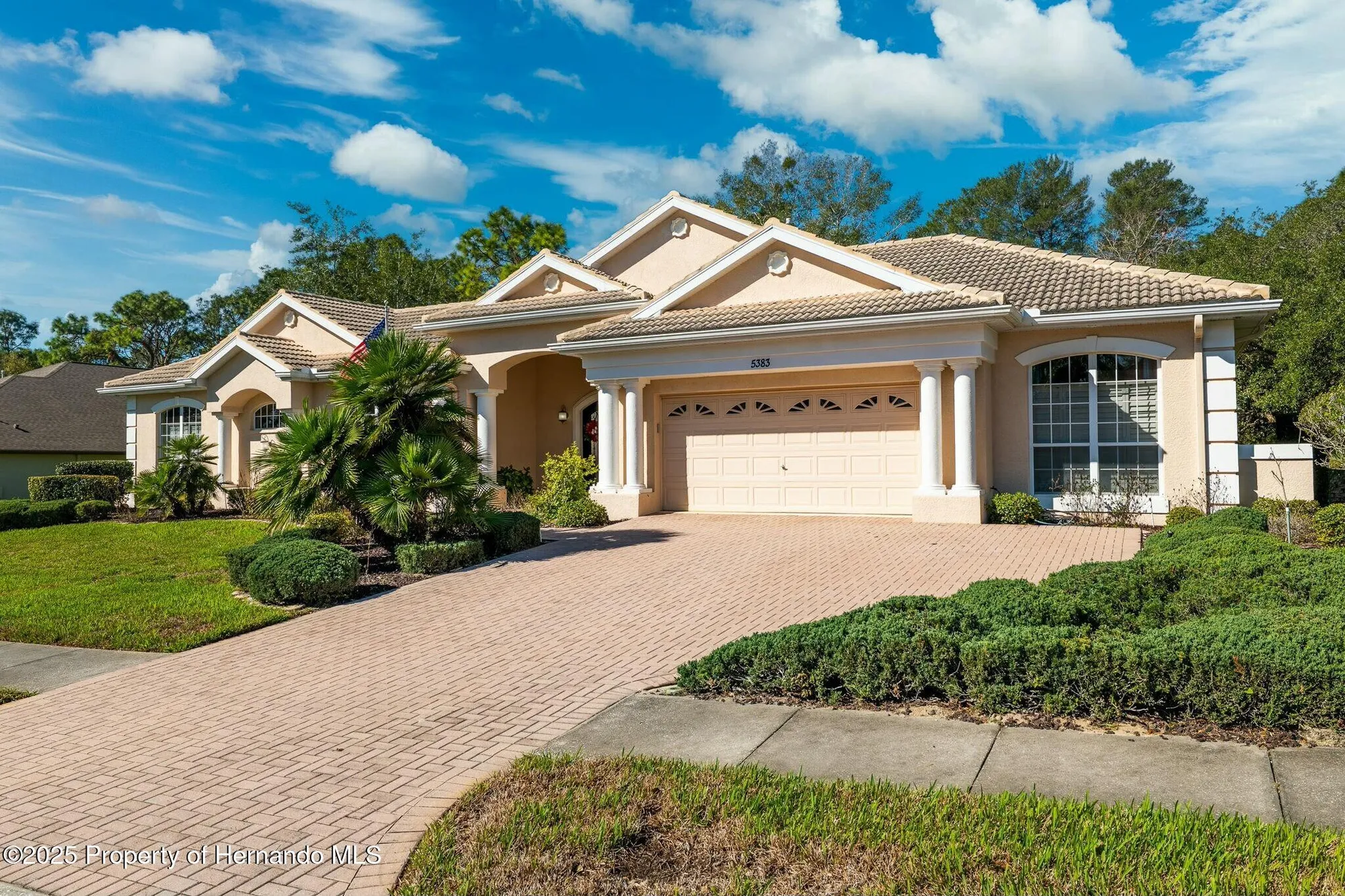 Property Slideshow image 5 of 121 | 5383 firethorn pt, Spring Hill, FL, 34609