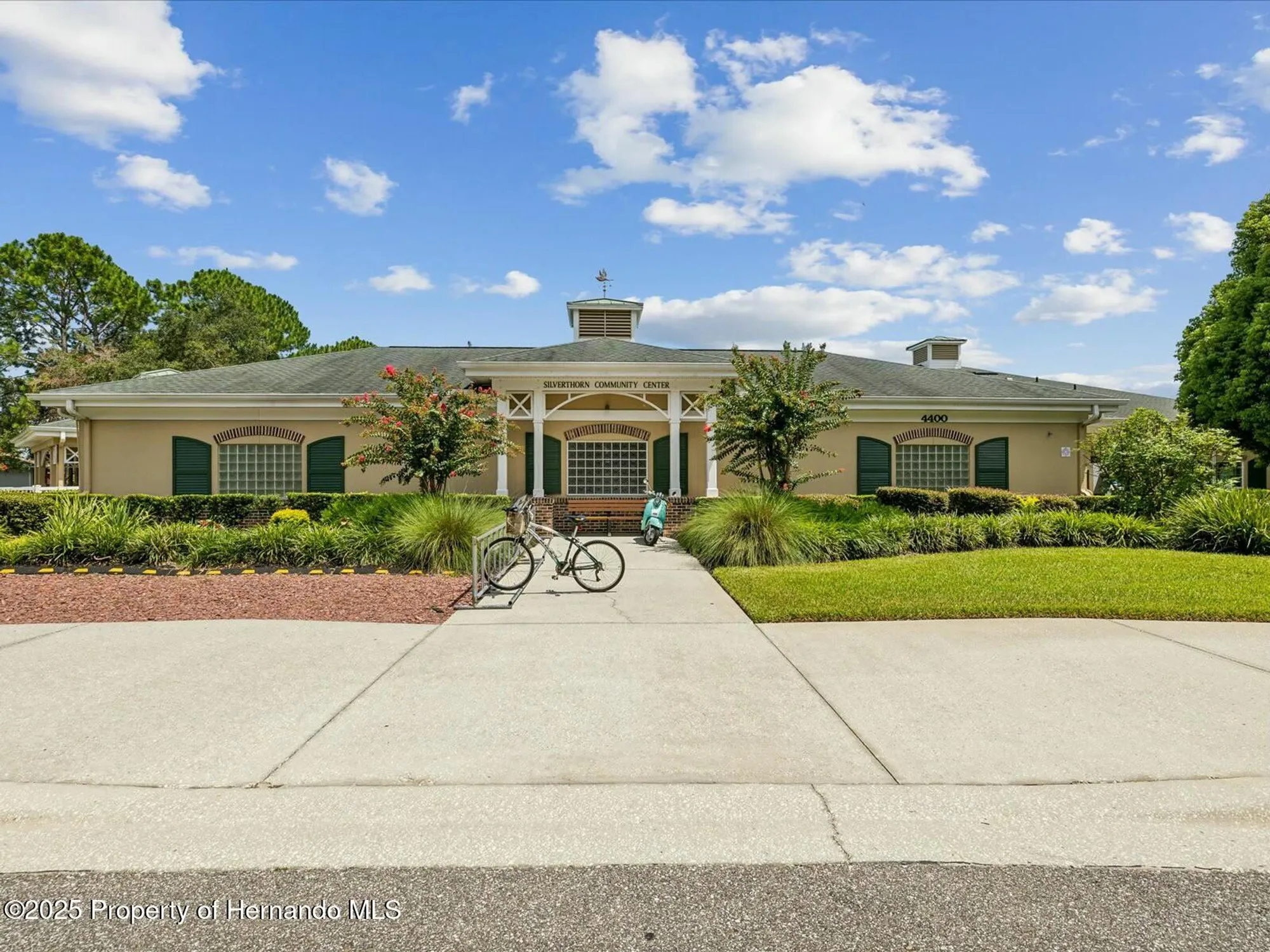Property Slideshow image 79 of 121 | 5383 firethorn pt, Spring Hill, FL, 34609