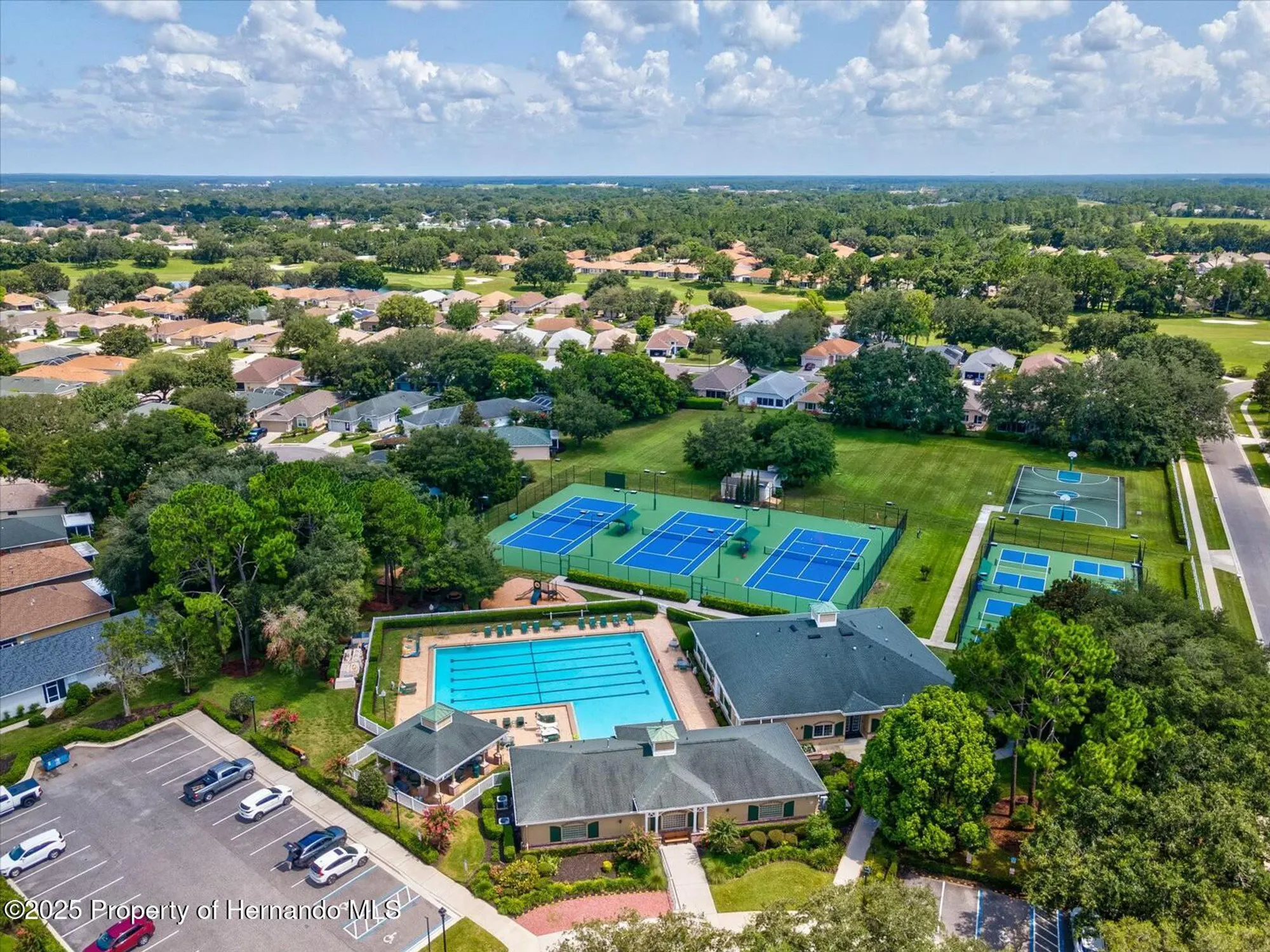 Property Slideshow image 113 of 121 | 5383 firethorn pt, Spring Hill, FL, 34609