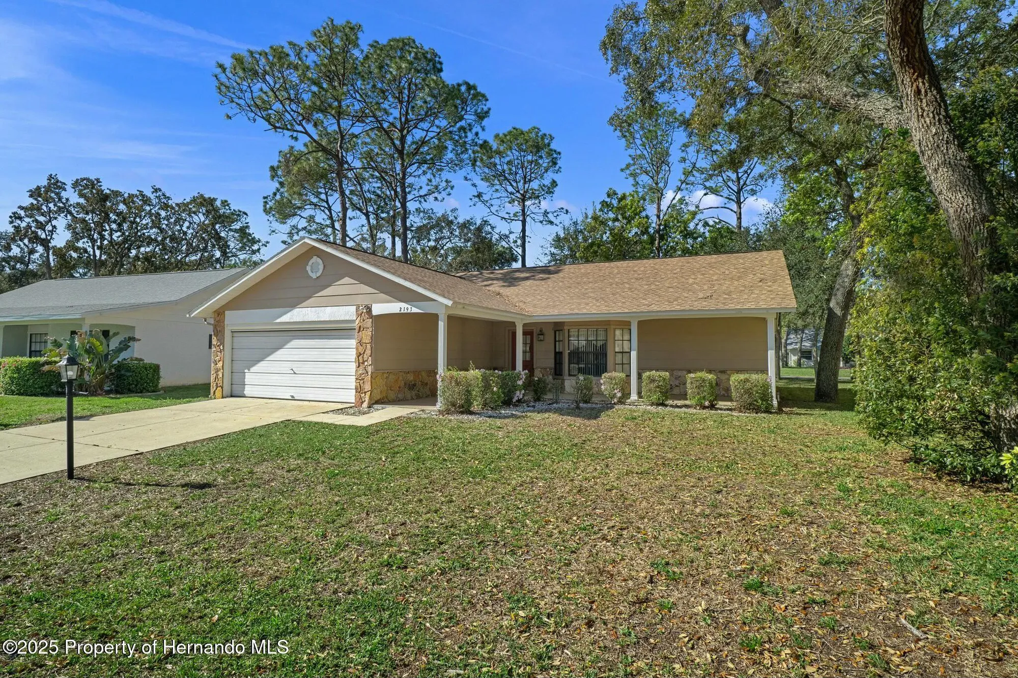 Property Slideshow image 3 of 70 | 2193 pebble beach dr, Spring Hill, FL, 34606