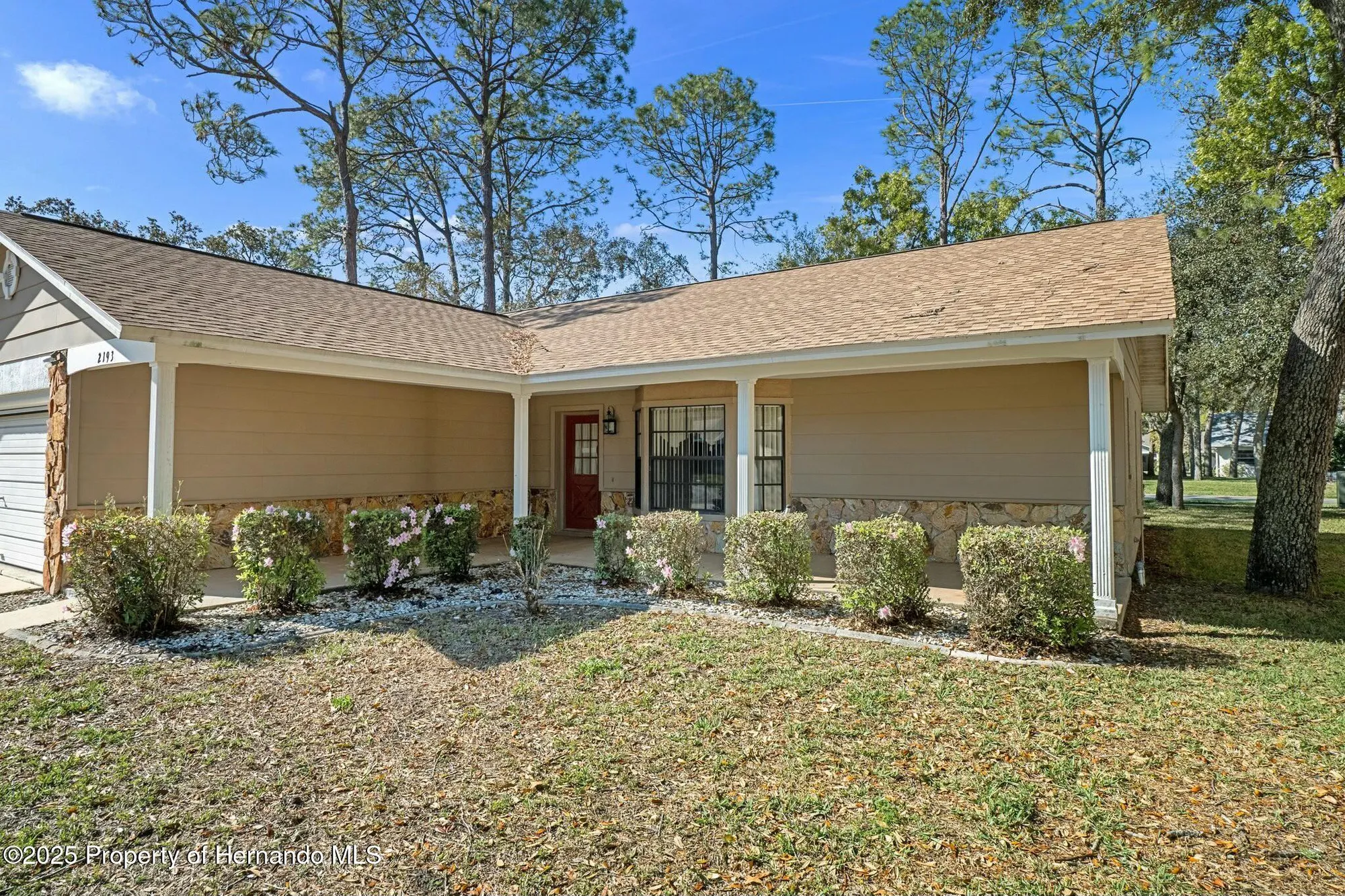 Property Slideshow image 2 of 70 | 2193 pebble beach dr, Spring Hill, FL, 34606