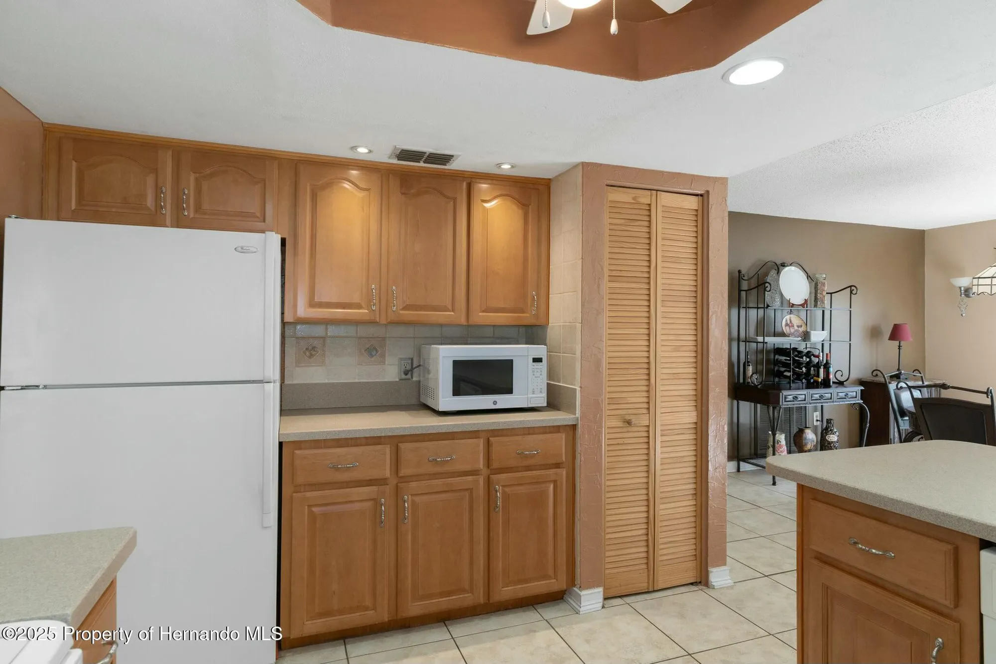 Property Slideshow image 13 of 70 | 2193 pebble beach dr, Spring Hill, FL, 34606