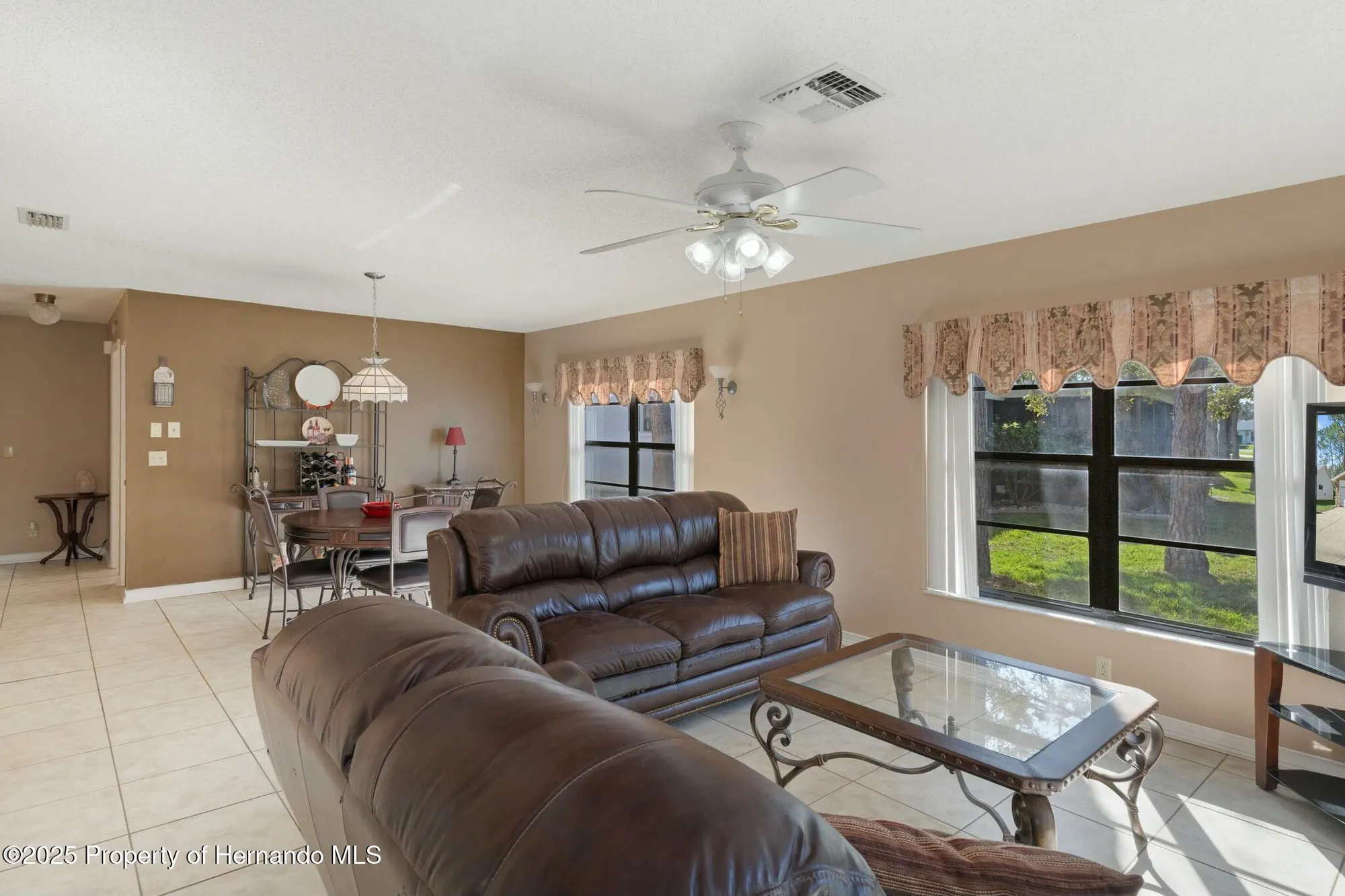 Property Slideshow image 17 of 70 | 2193 pebble beach dr, Spring Hill, FL, 34606