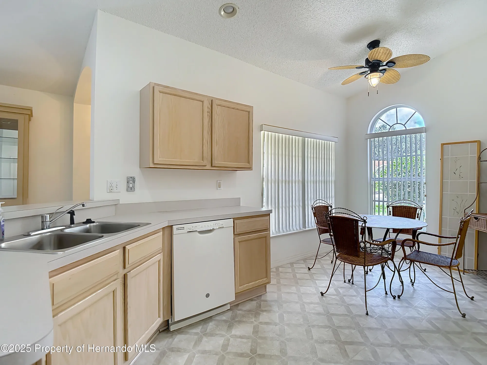 Property Slideshow image 6 of 19 | 11218 heathrow ave, Spring Hill, FL, 34609