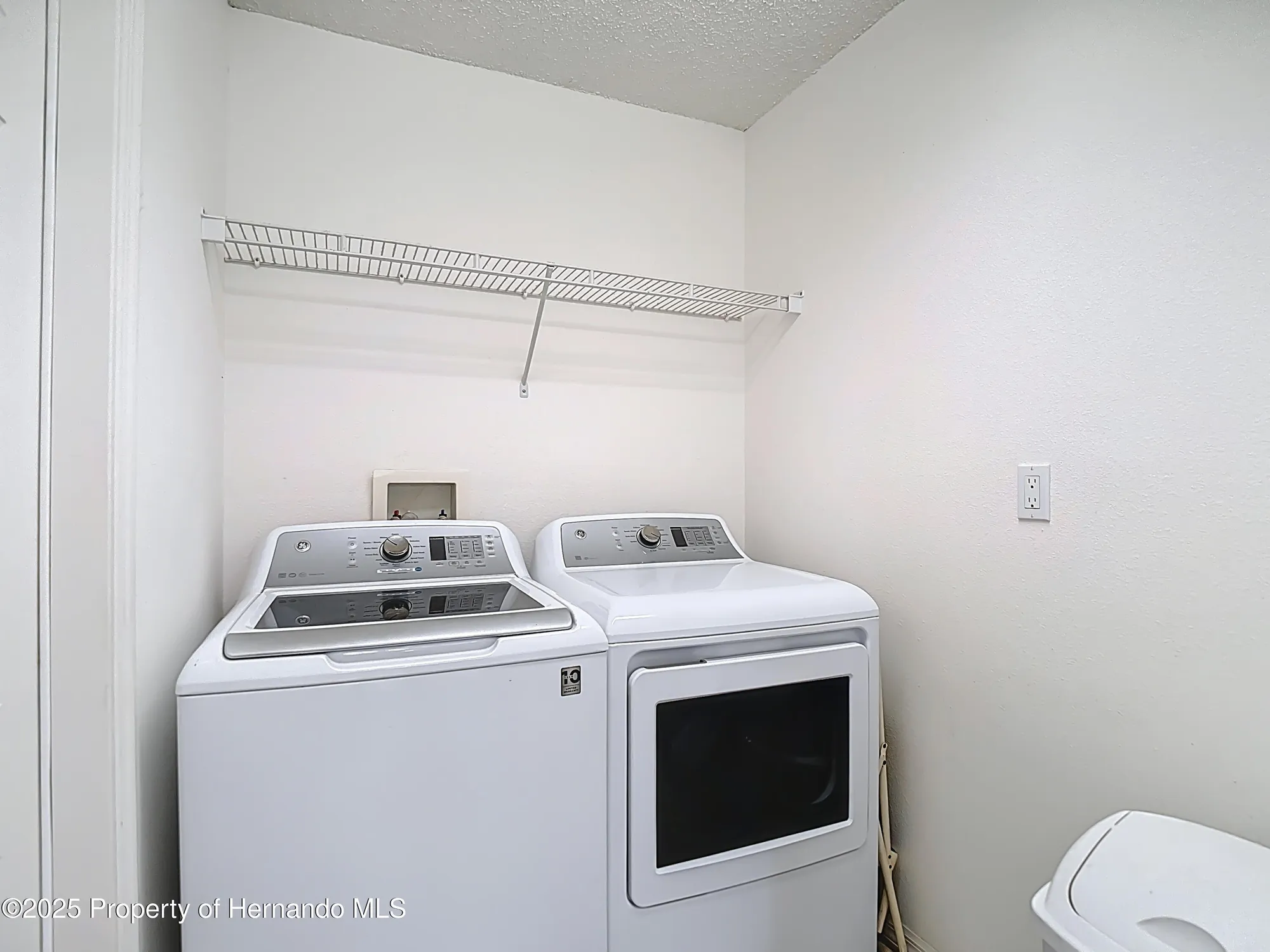 Property Slideshow image 13 of 19 | 11218 heathrow ave, Spring Hill, FL, 34609