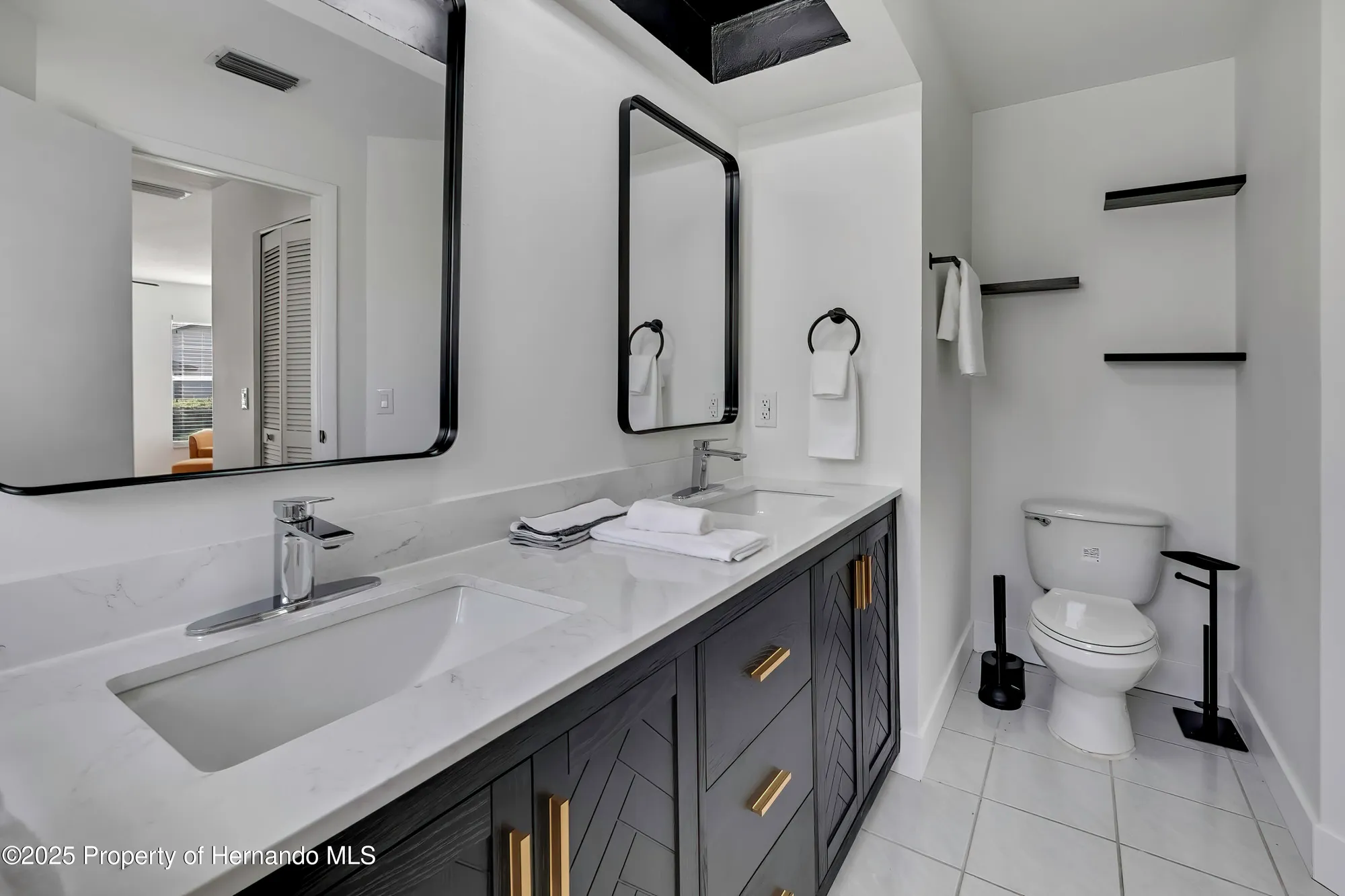 Property Slideshow image 20 of 30 | 7231 big bend dr, Spring Hill, FL, 34606