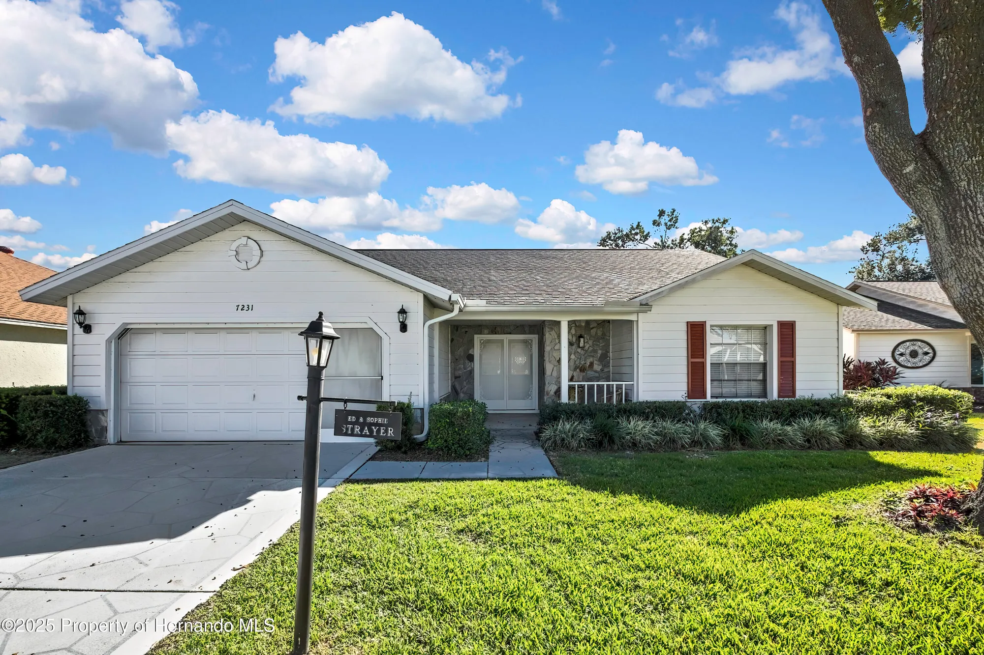 Property Slideshow image 1 of 30 | 7231 big bend dr, Spring Hill, FL, 34606