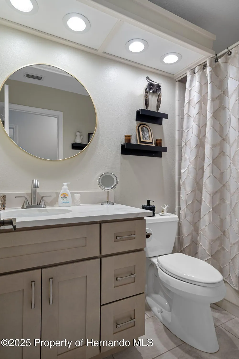 Property Slideshow image 34 of 100 | 3048 eagle bend rd, Spring Hill, FL, 34606