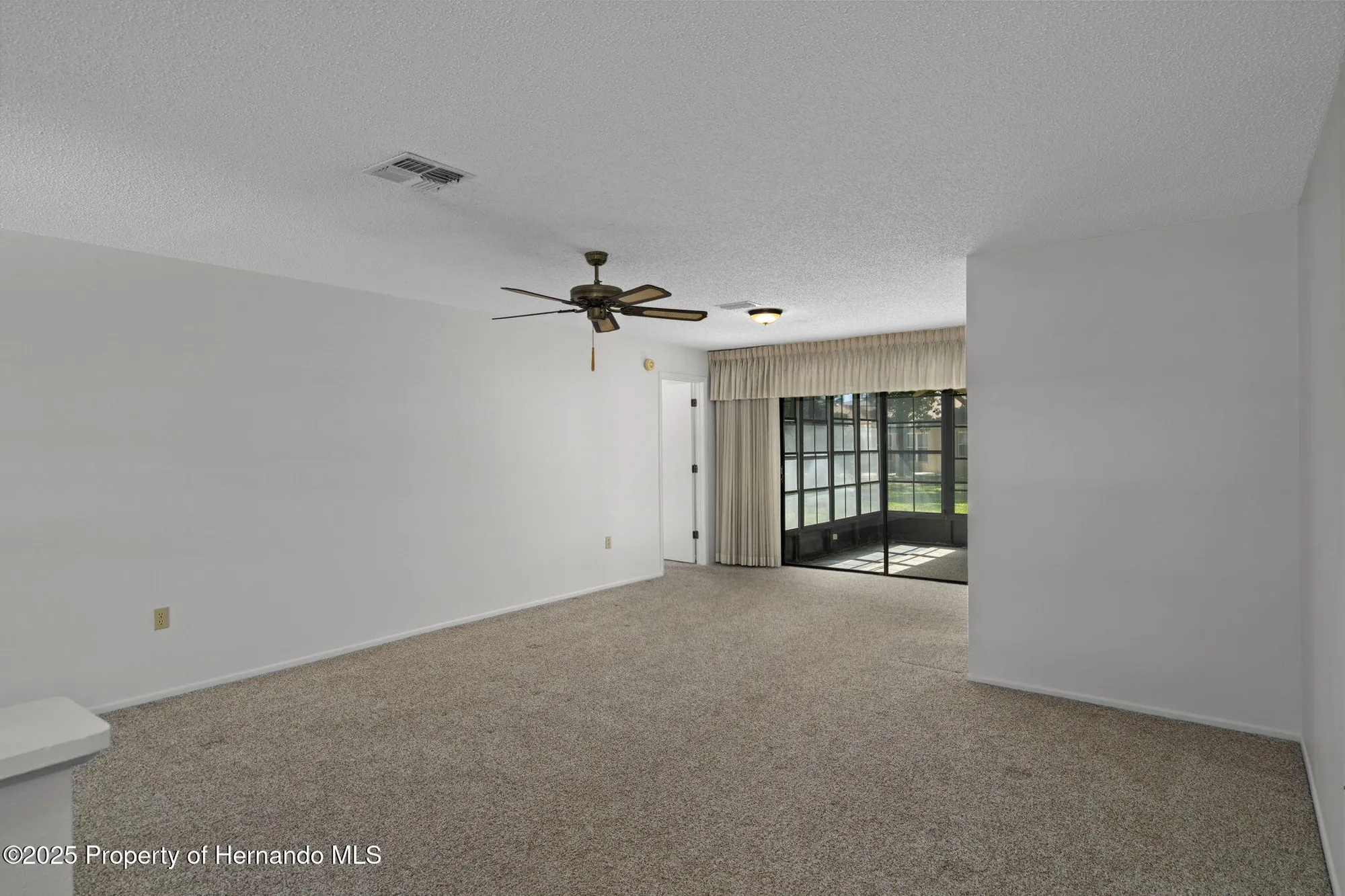 Property Slideshow image 7 of 86 | 2391 westchester blvd, Spring Hill, FL, 34606