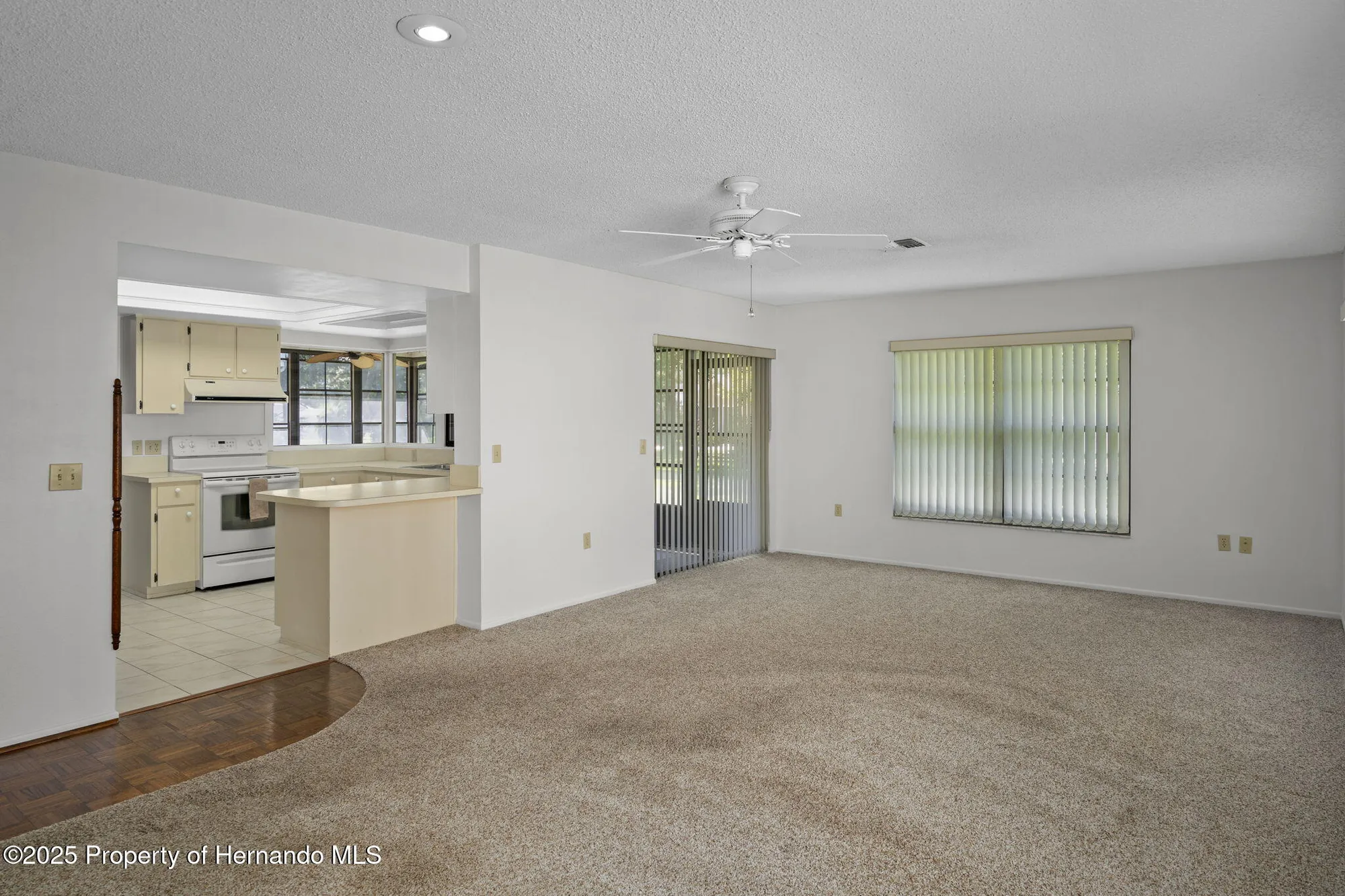 Property Slideshow image 18 of 86 | 2391 westchester blvd, Spring Hill, FL, 34606