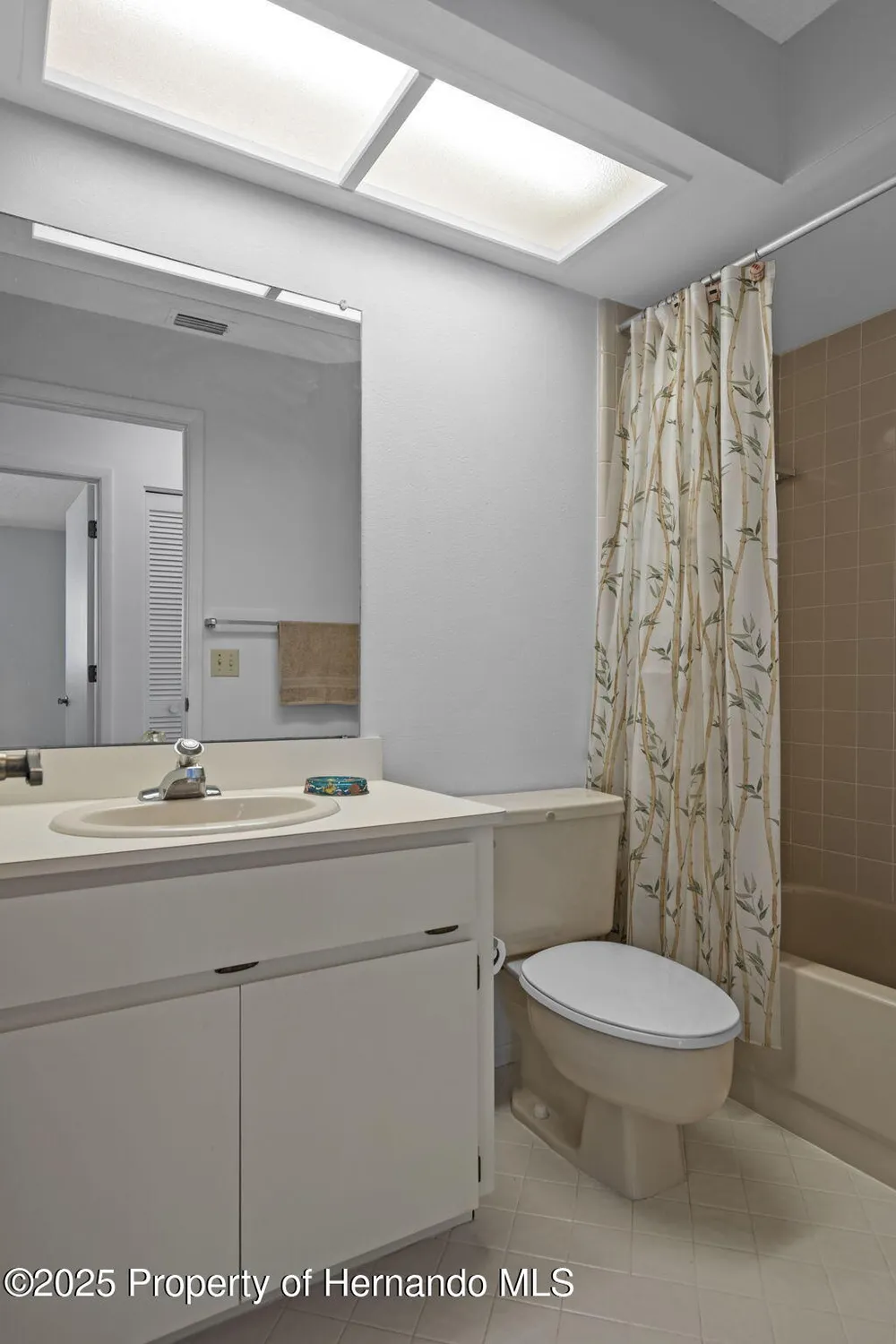 Property Slideshow image 29 of 86 | 2391 westchester blvd, Spring Hill, FL, 34606