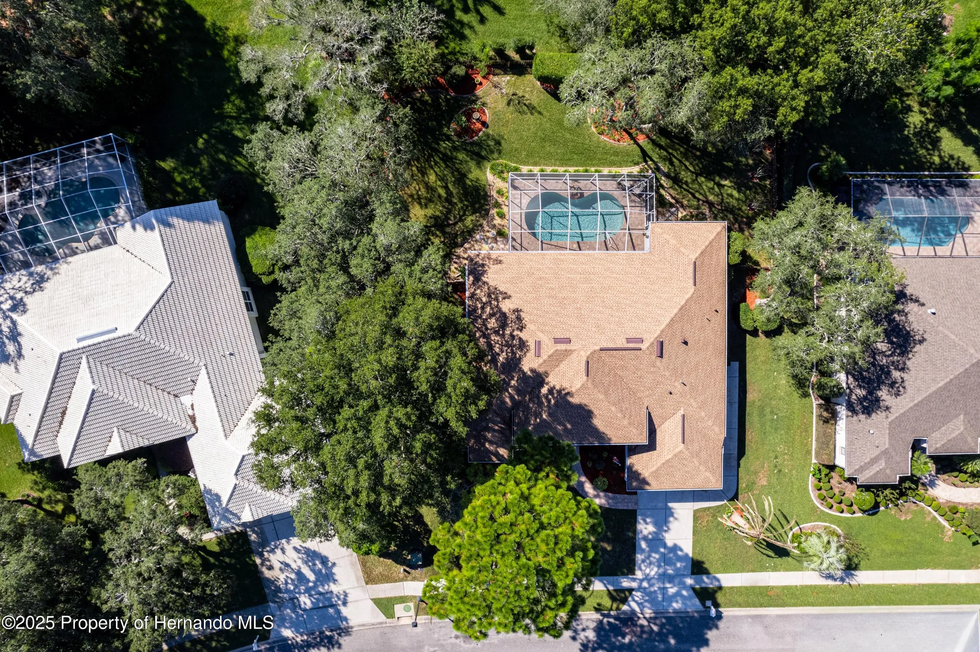Property Slideshow image 8 of 66 | 5158 legend hills ln, Spring Hill, FL, 34609