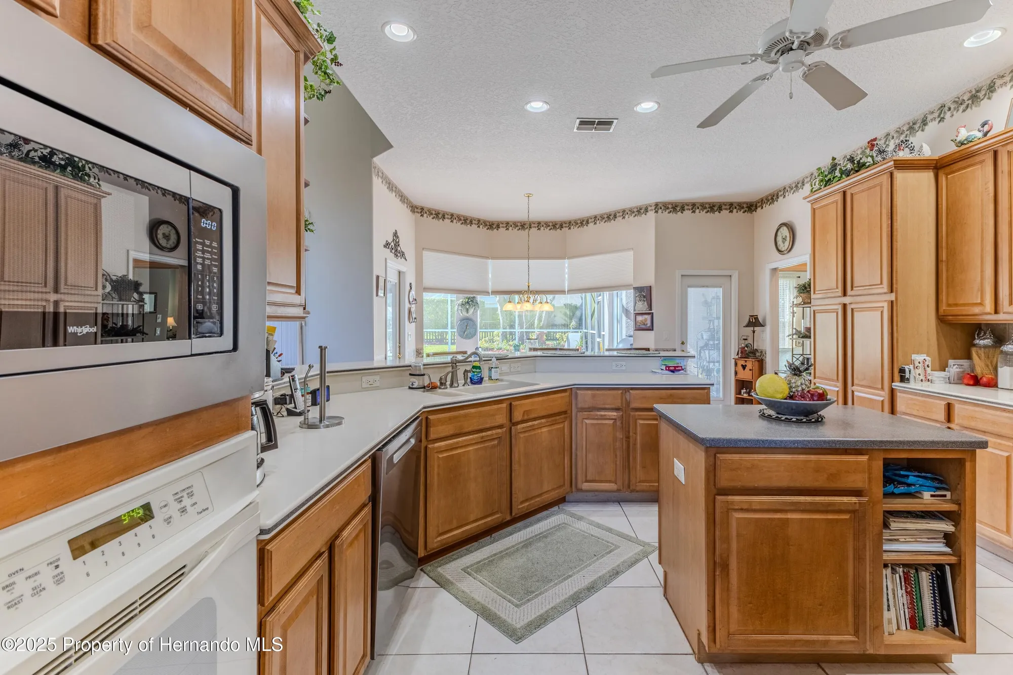 Property Slideshow image 22 of 66 | 5158 legend hills ln, Spring Hill, FL, 34609
