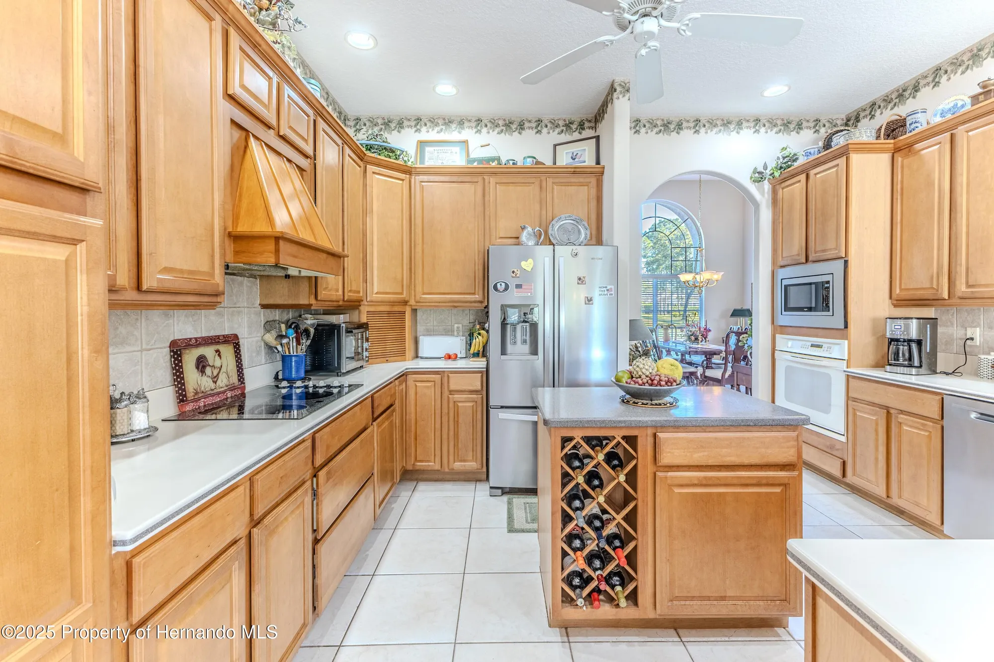 Property Slideshow image 25 of 66 | 5158 legend hills ln, Spring Hill, FL, 34609