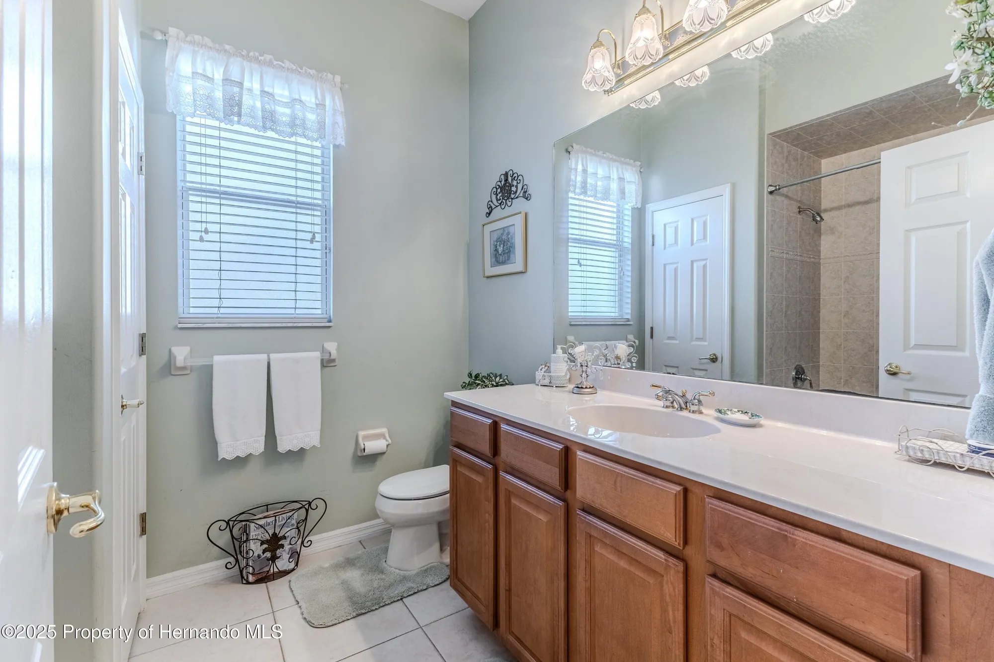 Property Slideshow image 34 of 66 | 5158 legend hills ln, Spring Hill, FL, 34609