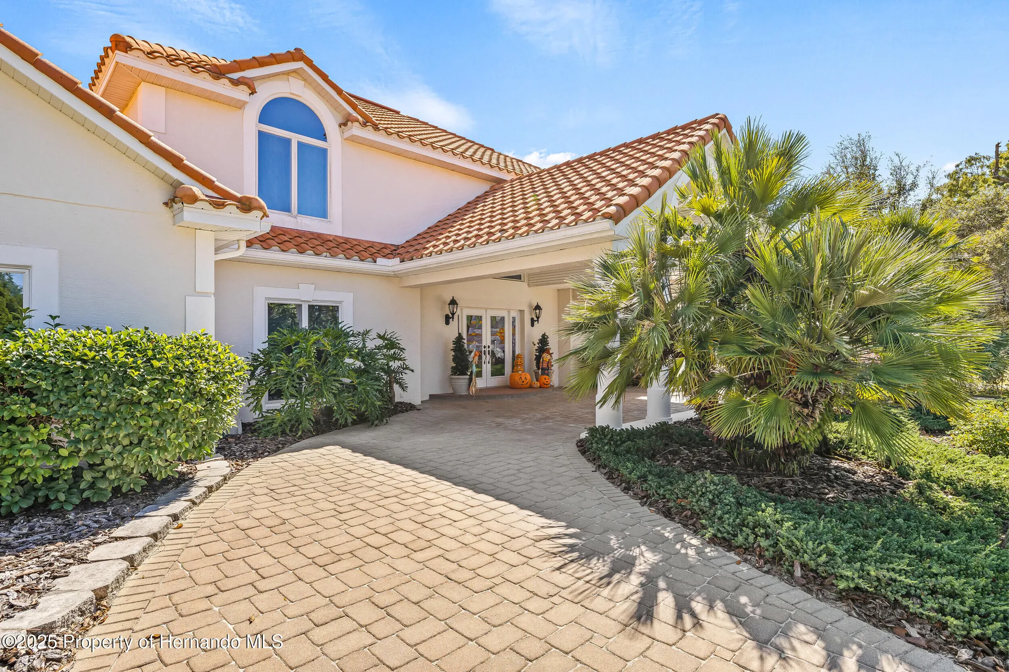 Property Slideshow image 10 of 72 | 5198 legend hills ln, Brooksville, FL, 34609