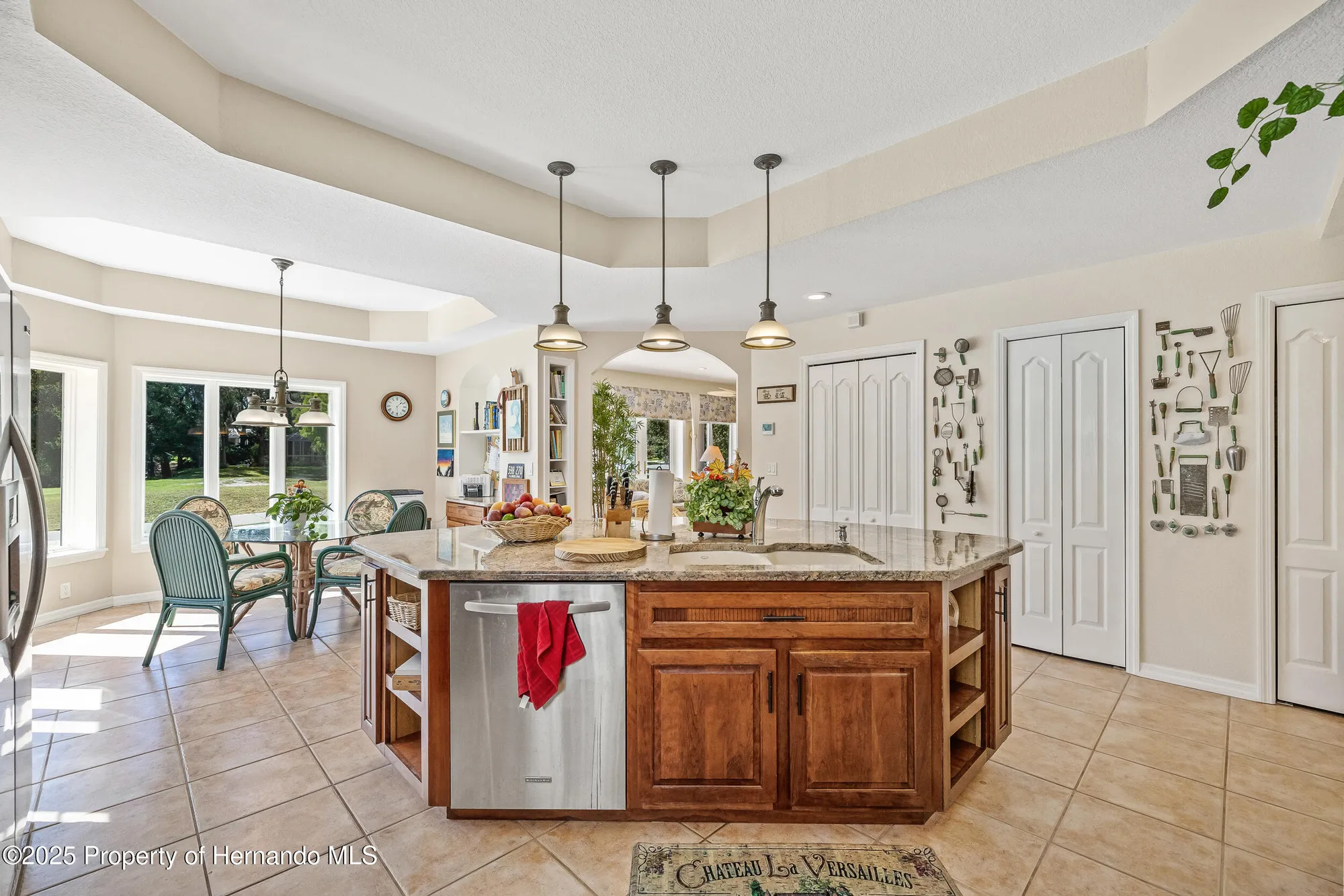 Property Slideshow image 25 of 72 | 5198 legend hills ln, Brooksville, FL, 34609