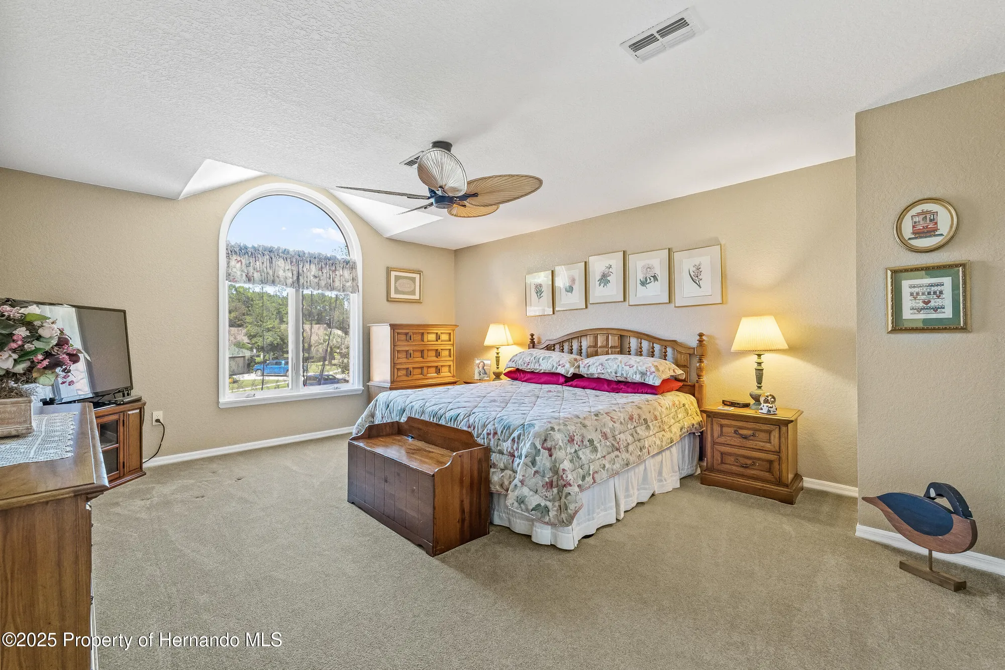 Property Slideshow image 43 of 72 | 5198 legend hills ln, Brooksville, FL, 34609