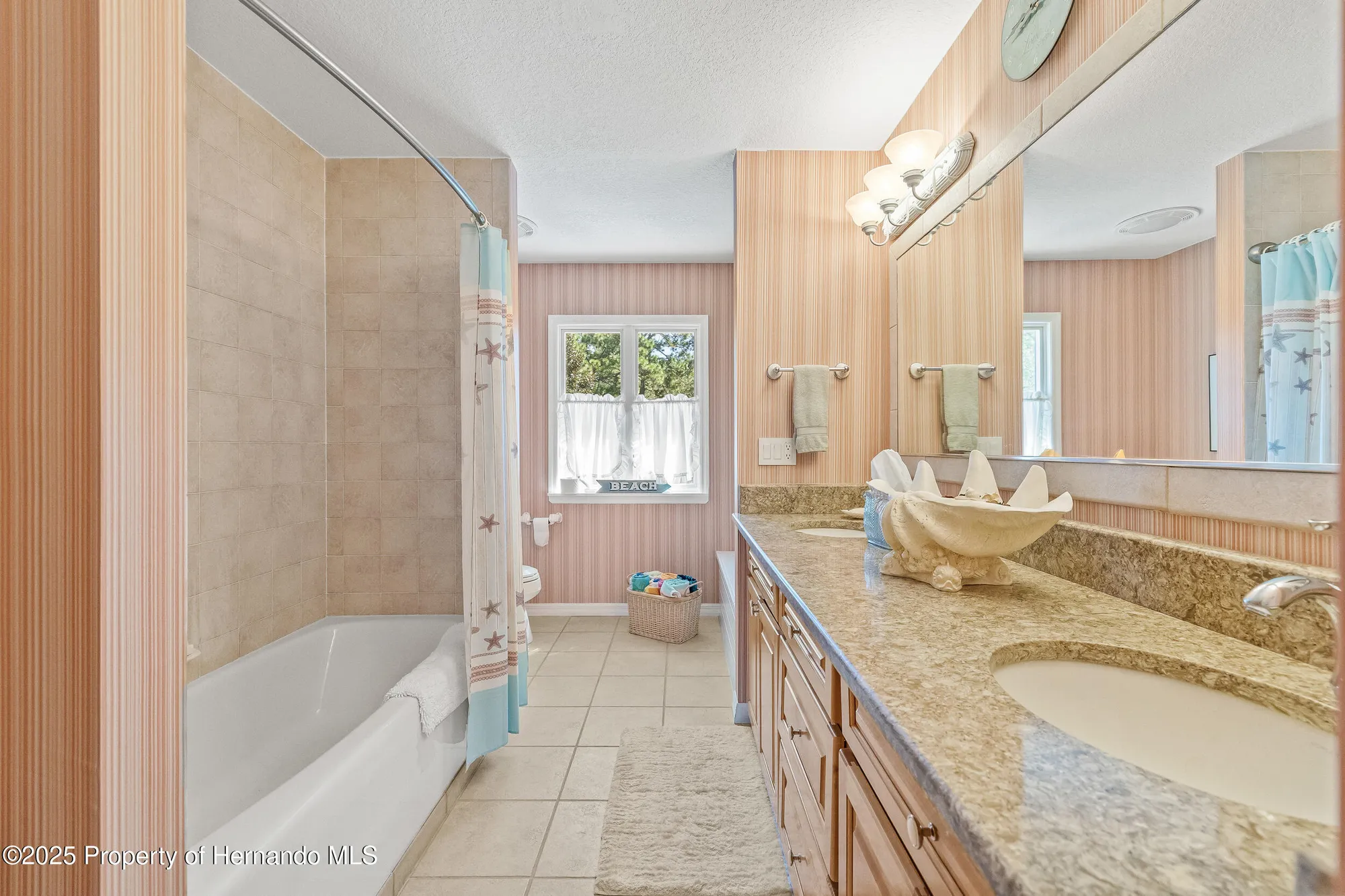 Property Slideshow image 45 of 72 | 5198 legend hills ln, Brooksville, FL, 34609