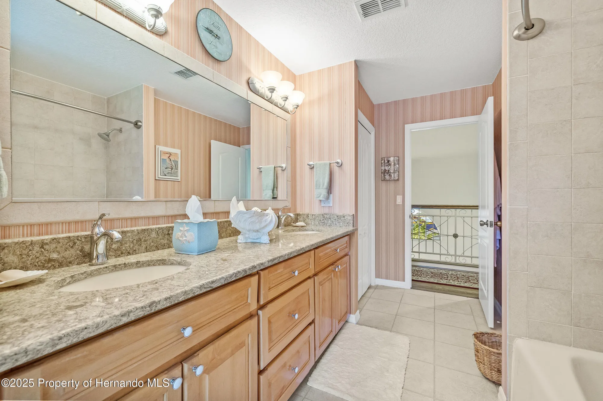 Property Slideshow image 47 of 72 | 5198 legend hills ln, Brooksville, FL, 34609