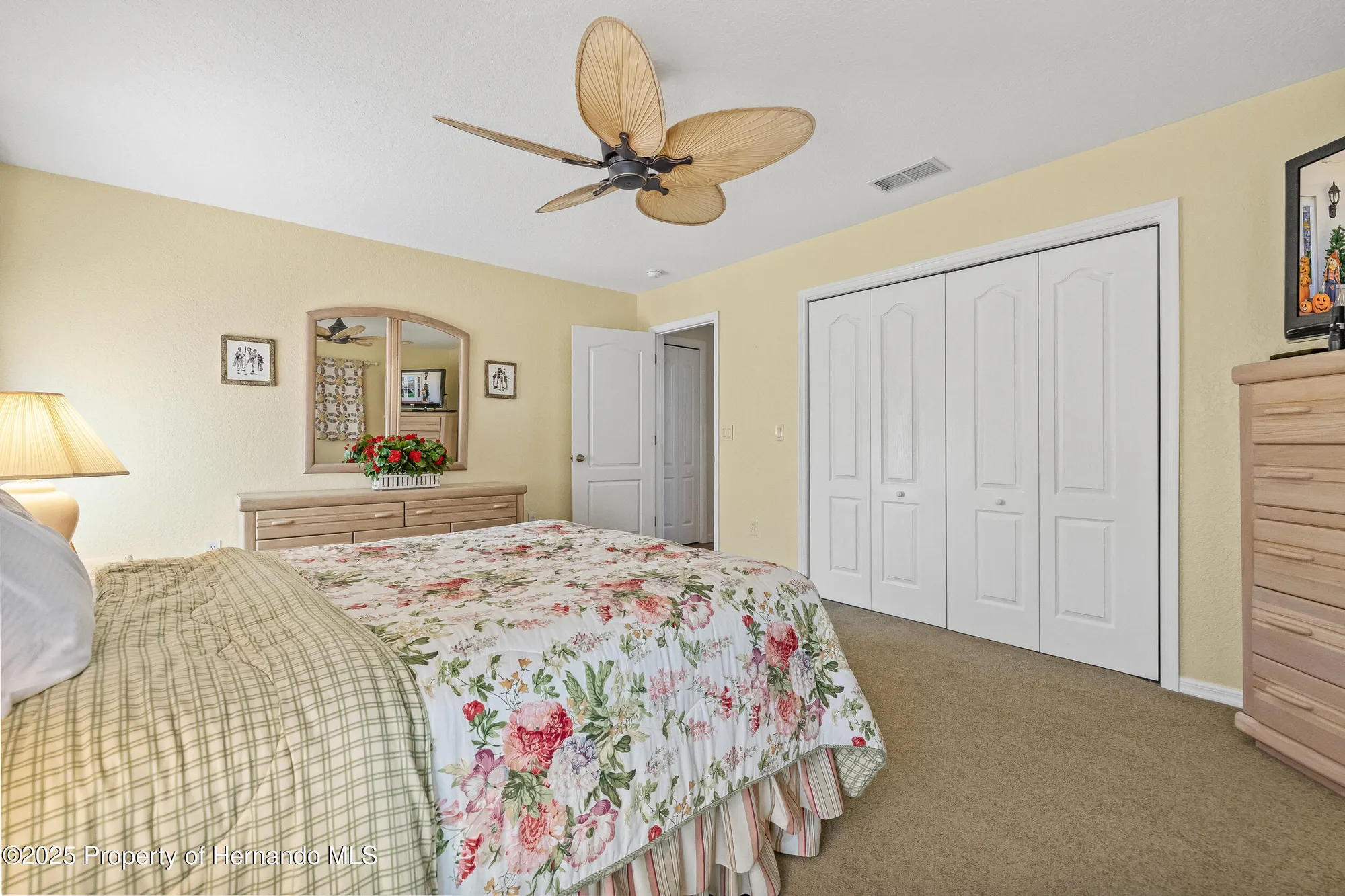 Property Slideshow image 49 of 72 | 5198 legend hills ln, Brooksville, FL, 34609