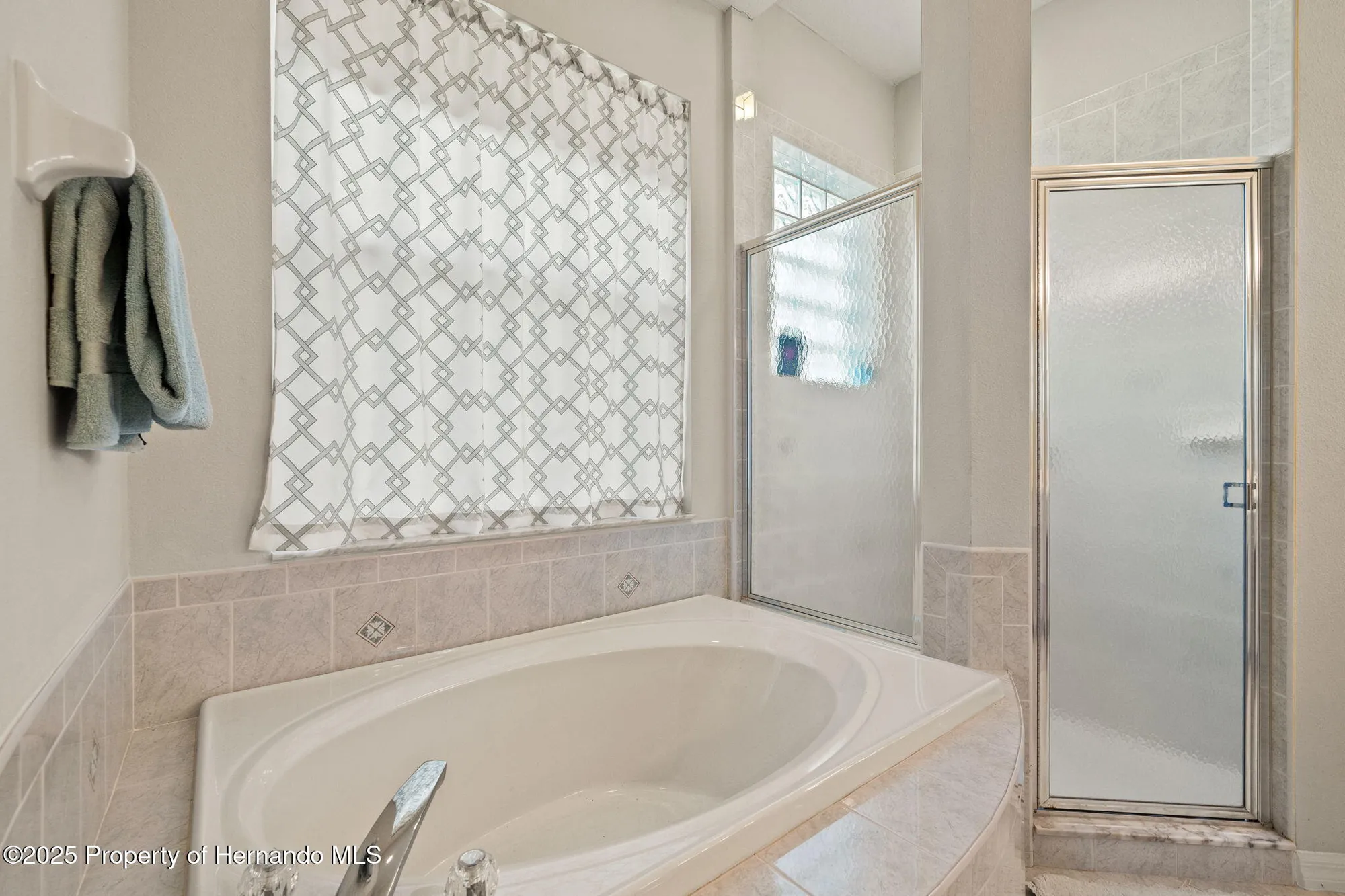 Property Slideshow image 28 of 51 | 10199 holly berry dr, Weeki Wachee, FL, 34613