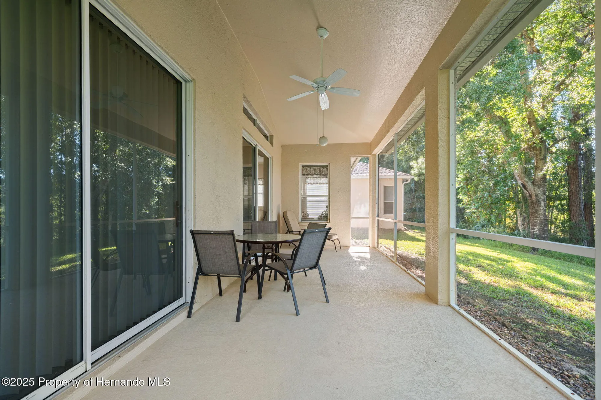 Property Slideshow image 31 of 51 | 10199 holly berry dr, Weeki Wachee, FL, 34613