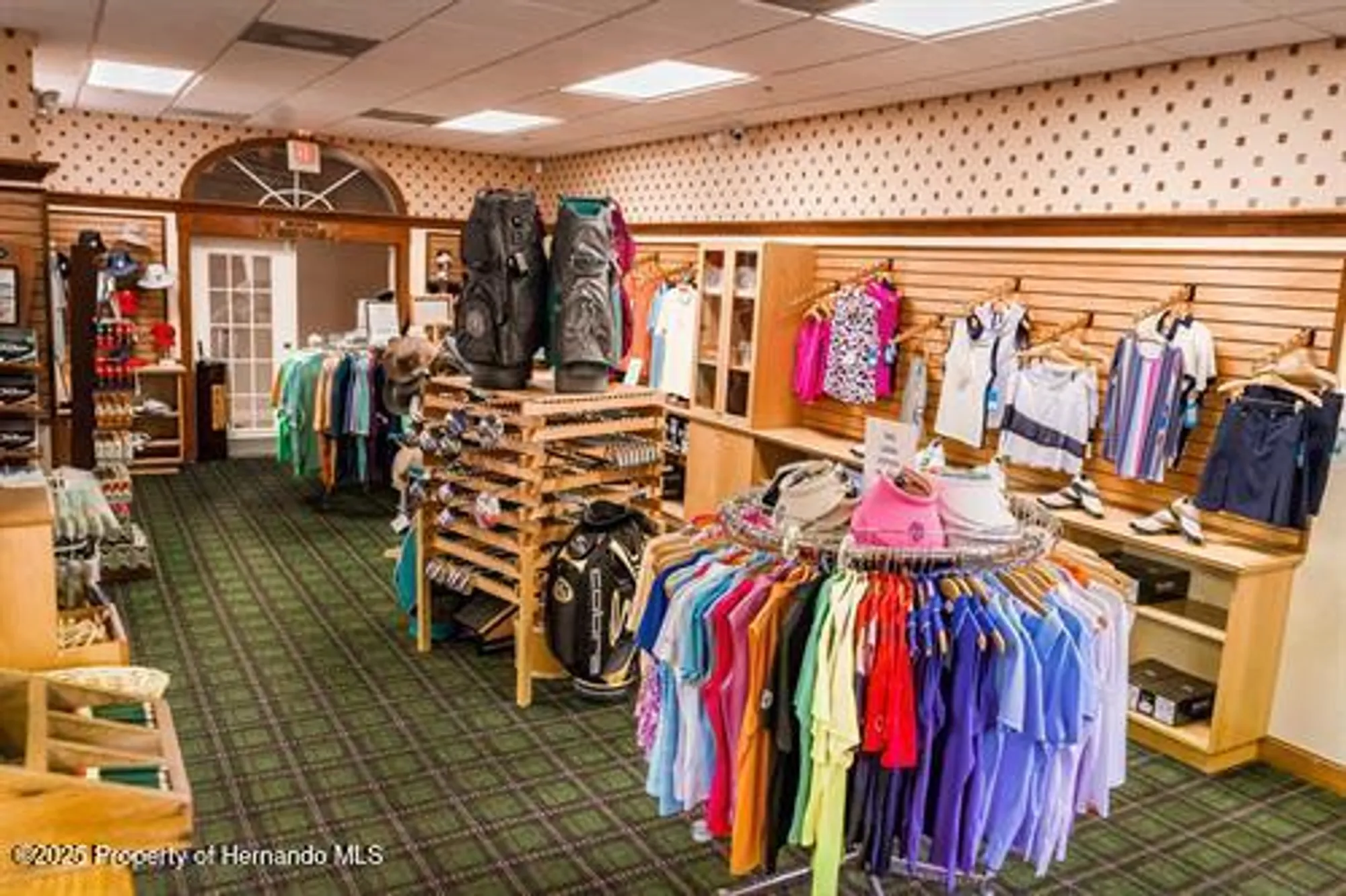 Property Slideshow image 50 of 51 | 10199 holly berry dr, Weeki Wachee, FL, 34613