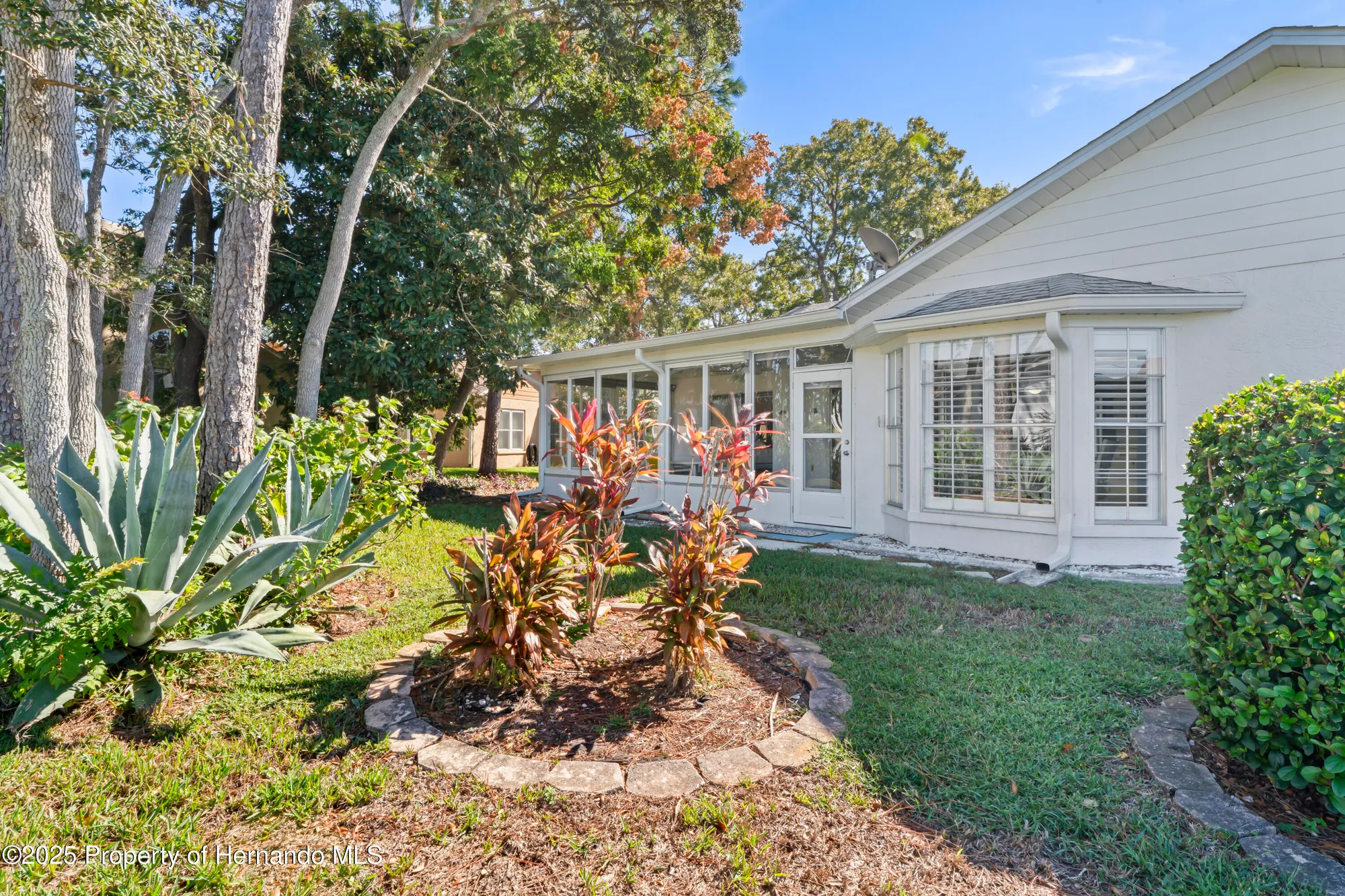 Property Slideshow image 53 of 107 | 7107 pond view ct, Spring Hill, FL, 34606