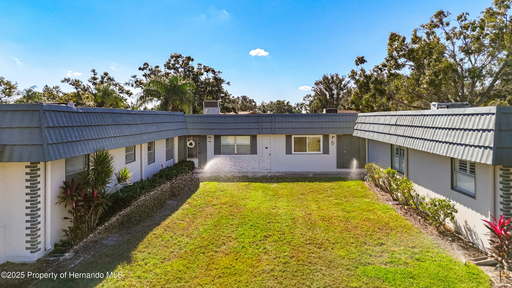 Property Slideshow image 29 of 37 | 1811 bedford ln, Sun City Center, FL, 33573