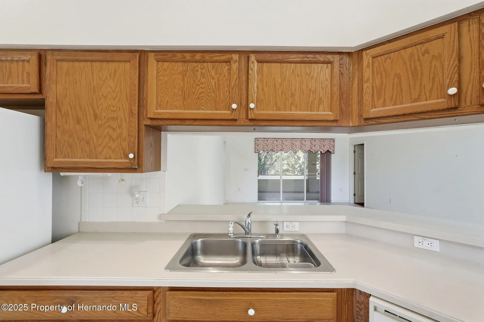 Property Slideshow image 13 of 62 | 11343 leeds dr, Spring Hill, FL, 34609