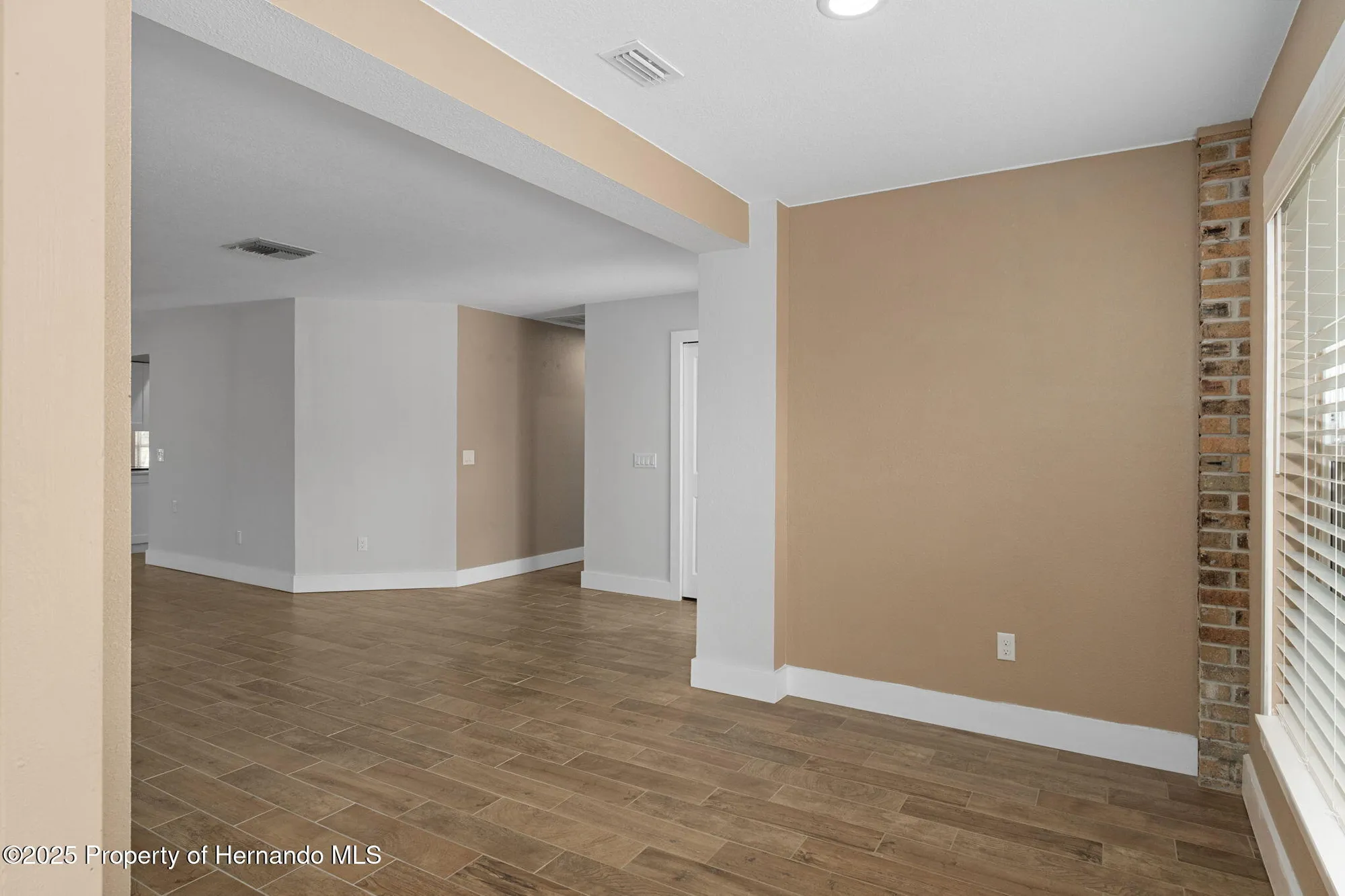 Property Slideshow image 16 of 81 | 3015 saw mill ln, Spring Hill, FL, 34606