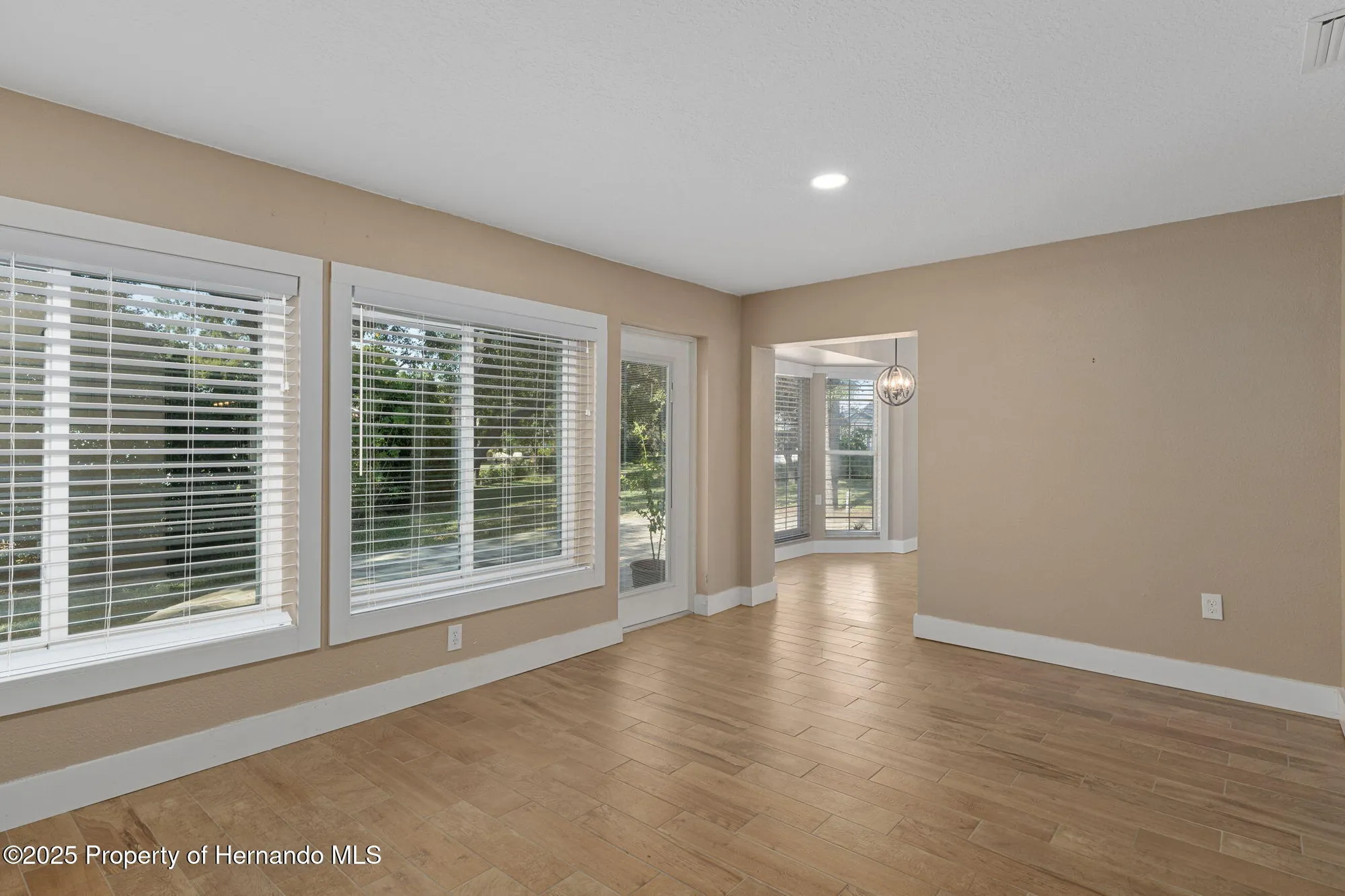 Property Slideshow image 18 of 81 | 3015 saw mill ln, Spring Hill, FL, 34606