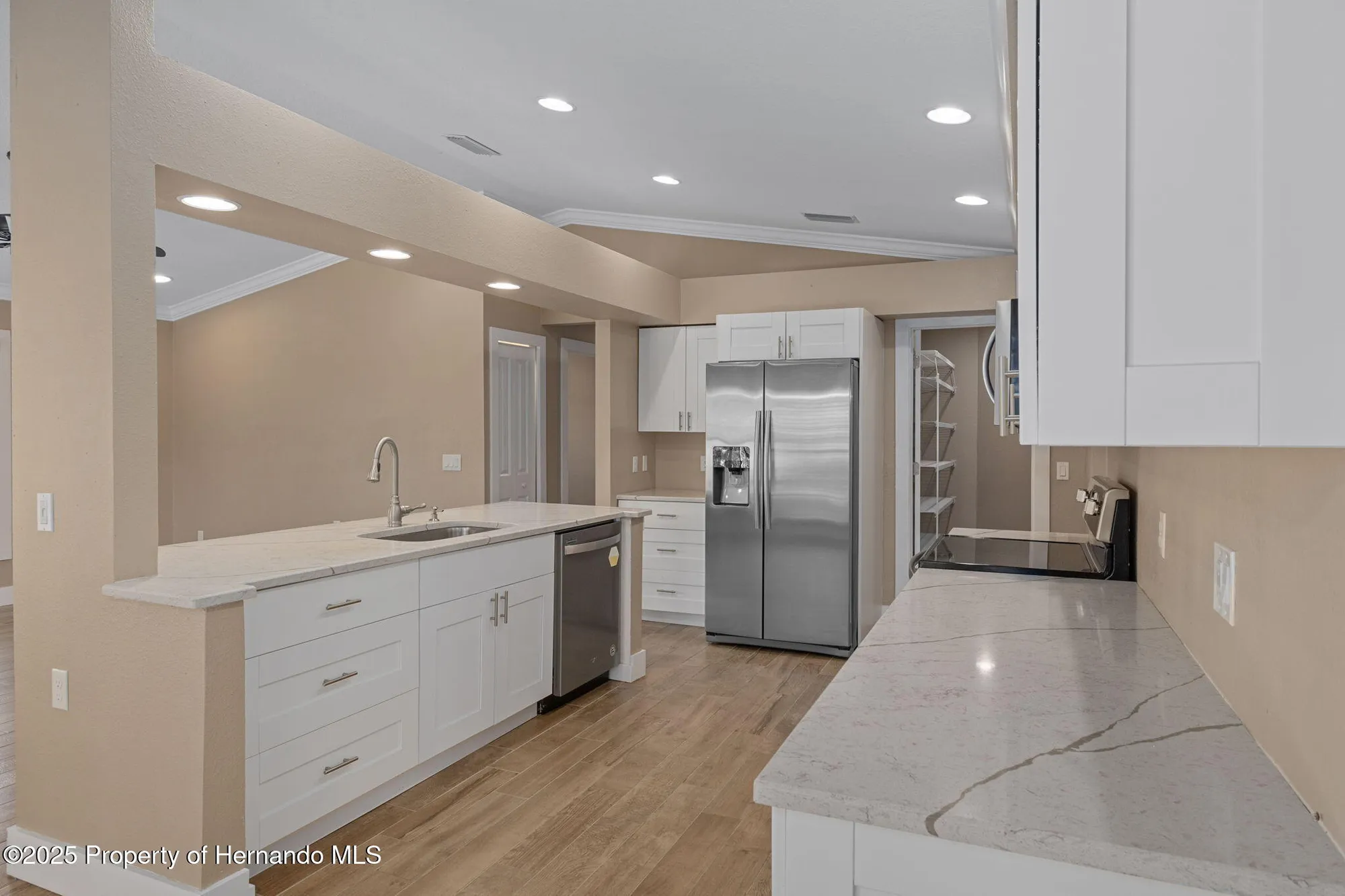 Property Slideshow image 21 of 81 | 3015 saw mill ln, Spring Hill, FL, 34606