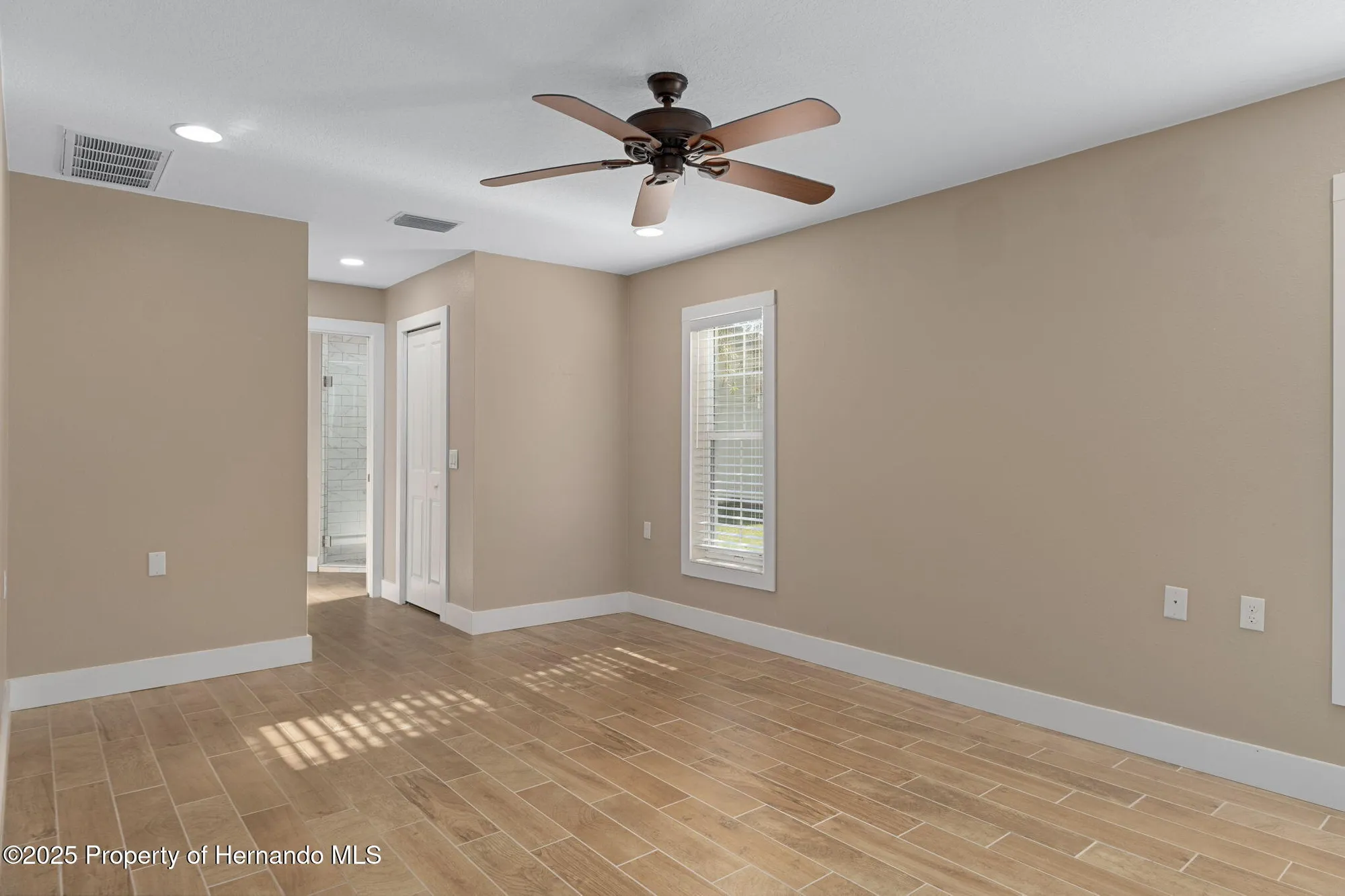 Property Slideshow image 33 of 81 | 3015 saw mill ln, Spring Hill, FL, 34606
