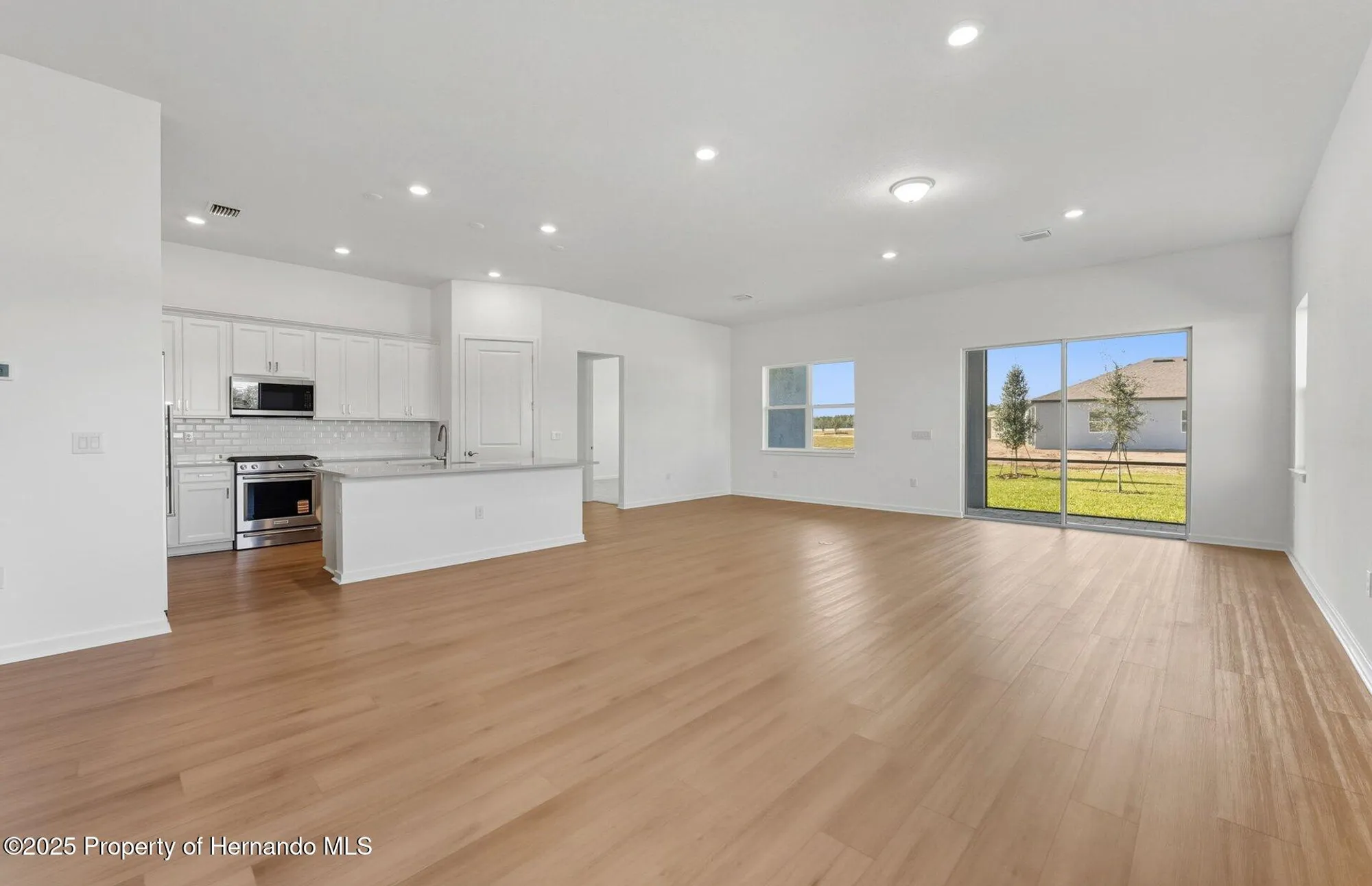 Property Slideshow image 6 of 30 | 13655 canyon ridge rd, Spring Hill(Pasco), FL, 34610