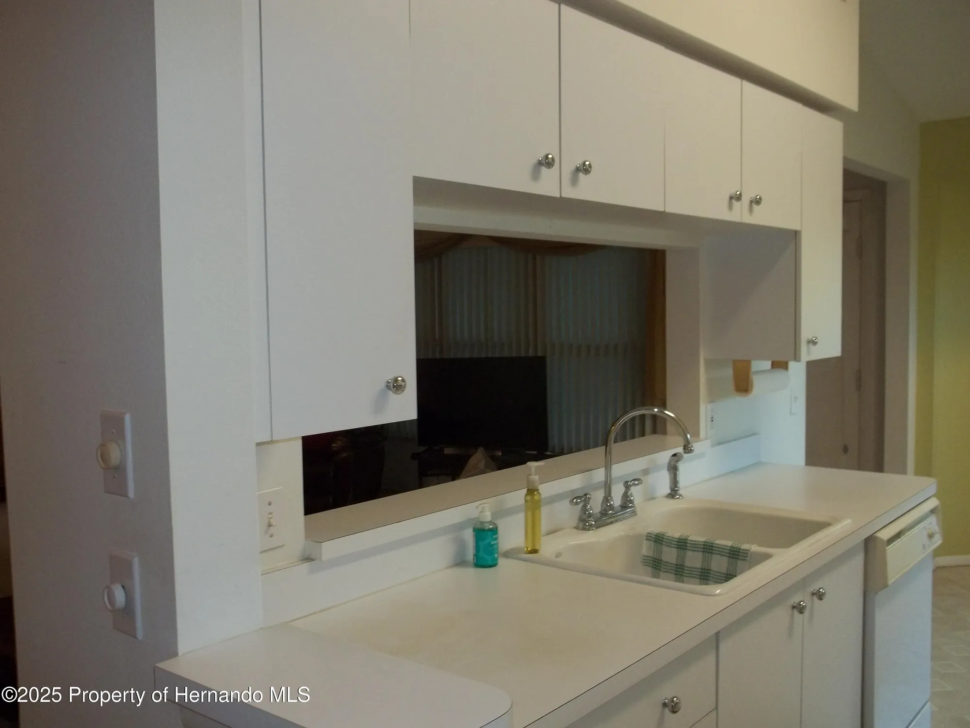 Property Slideshow image 9 of 25 | 6209 hardscrabble ct, Spring Hill, FL, 34606