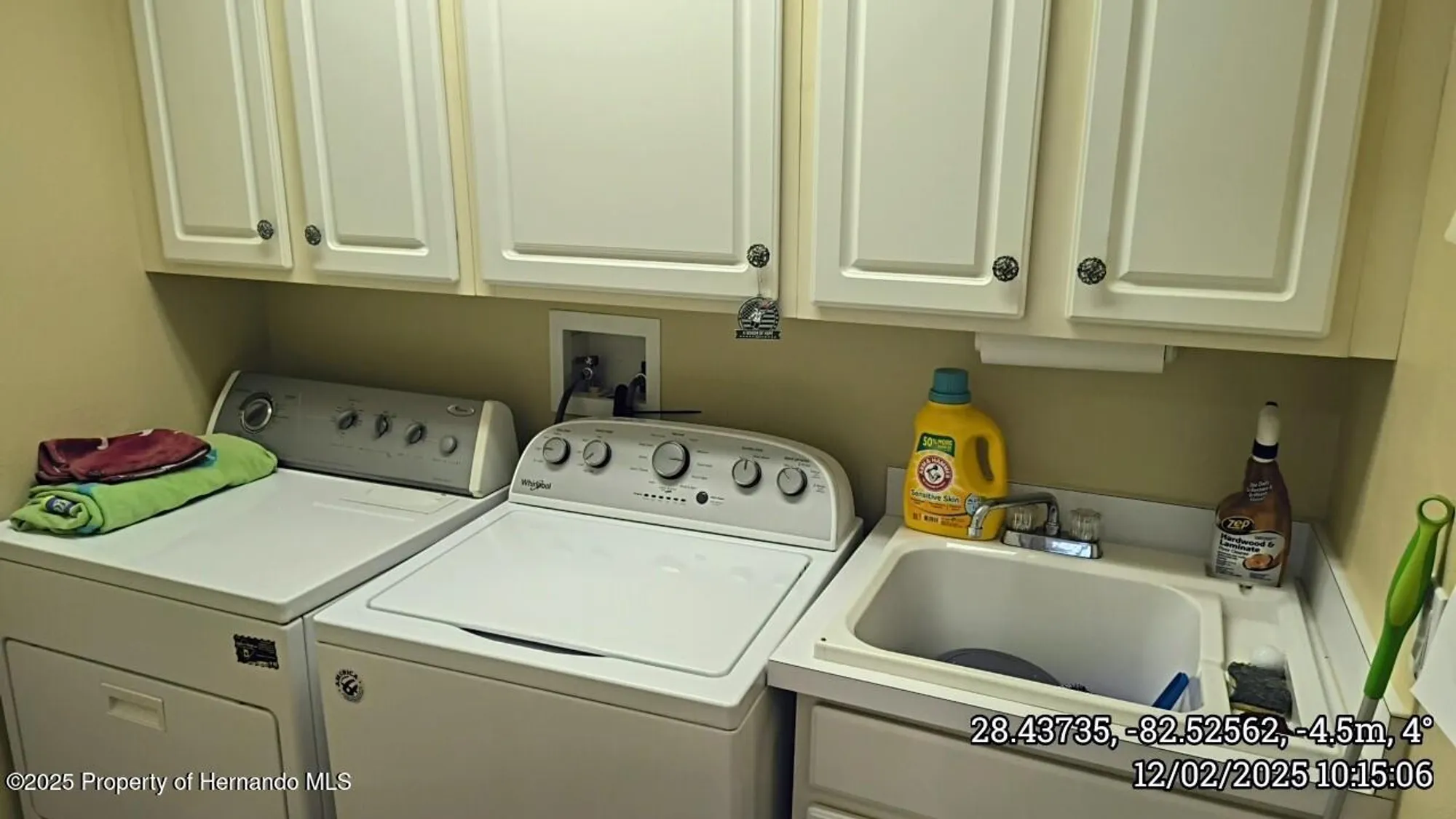 Property Slideshow image 32 of 40 | 300 hartford ct, Spring Hill, FL, 34609