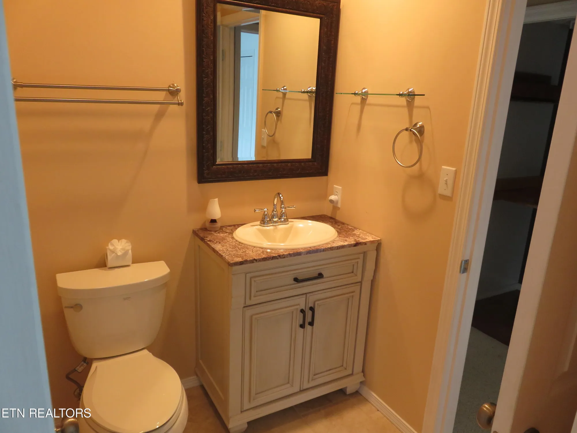 Property Slideshow image 41 of 49 | 104 chota hills trce, Loudon, TN, 37774