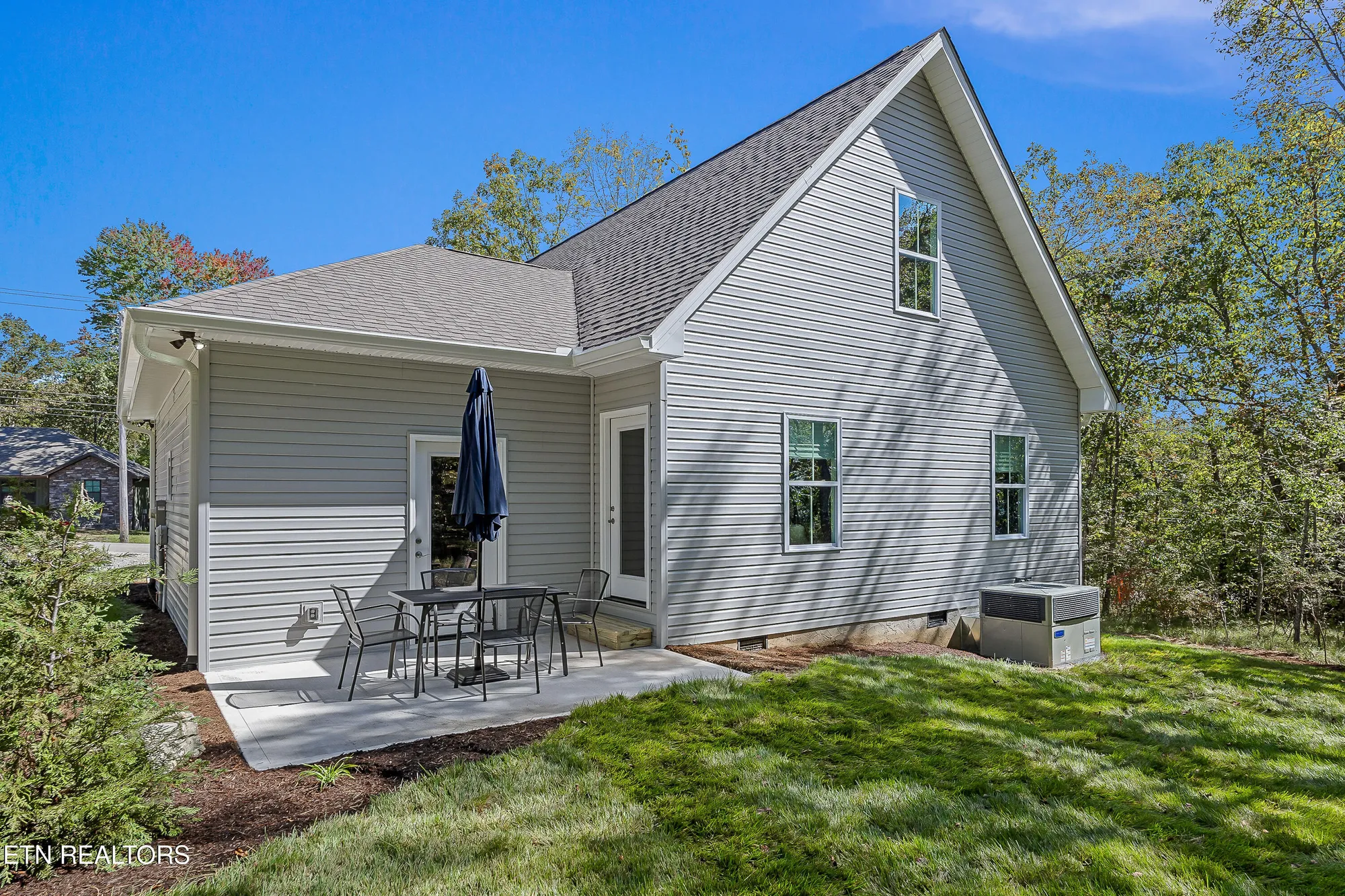 Property Slideshow image 8 of 43 | 212 westchester dr, Crossville, TN, 38558