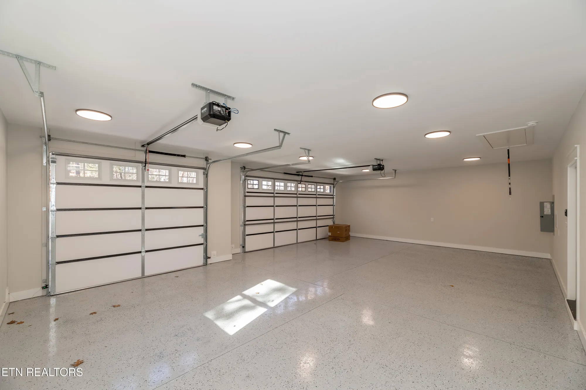 Property Slideshow image 51 of 58 | 124 nuhya way, Loudon, TN, 37774